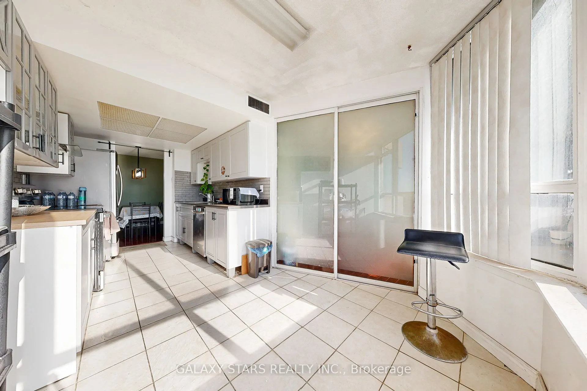 30 Thunder Grove Way, #1013