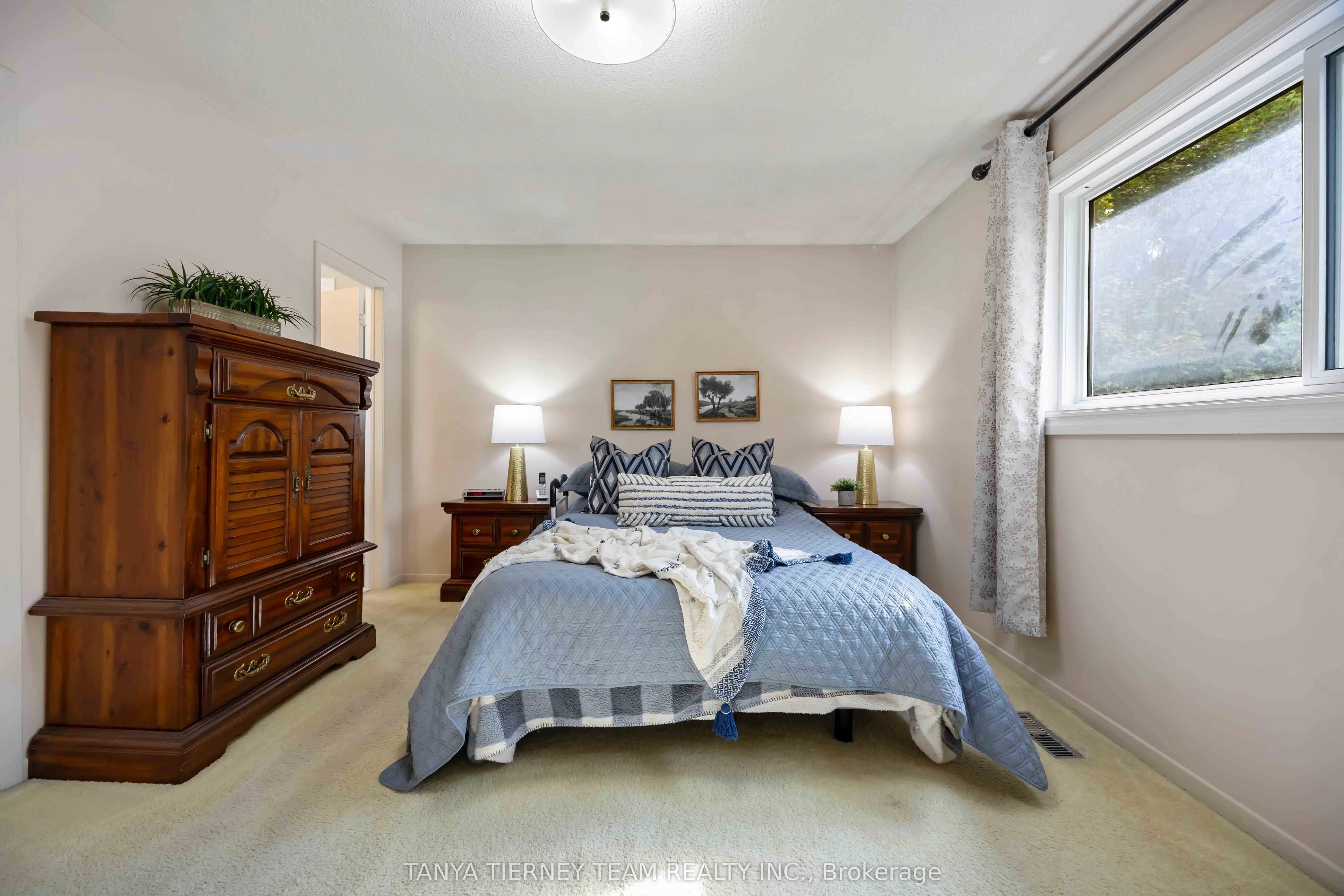 54 Chester Crescent