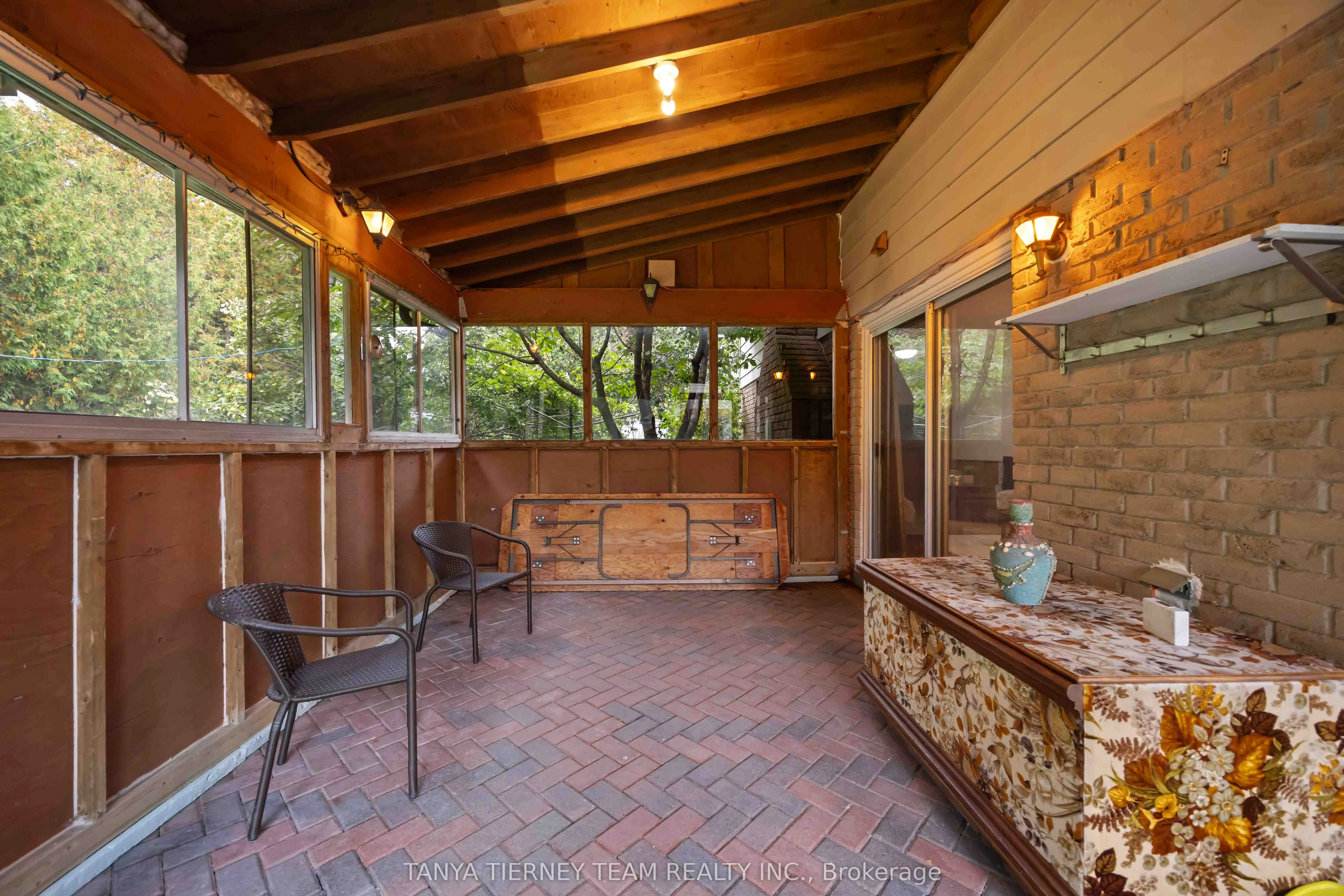 54 Chester Crescent