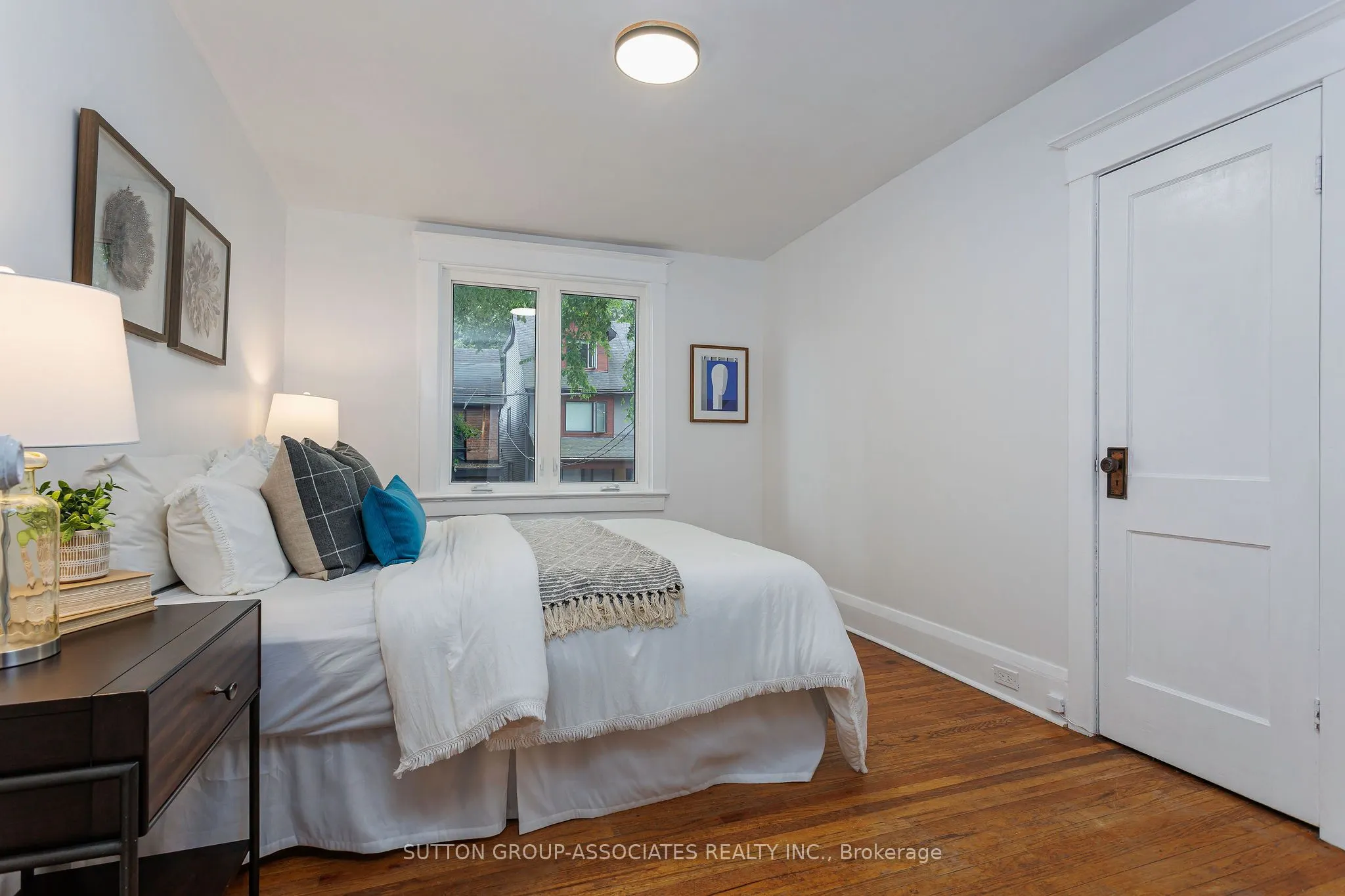 131 Booth Avenue
