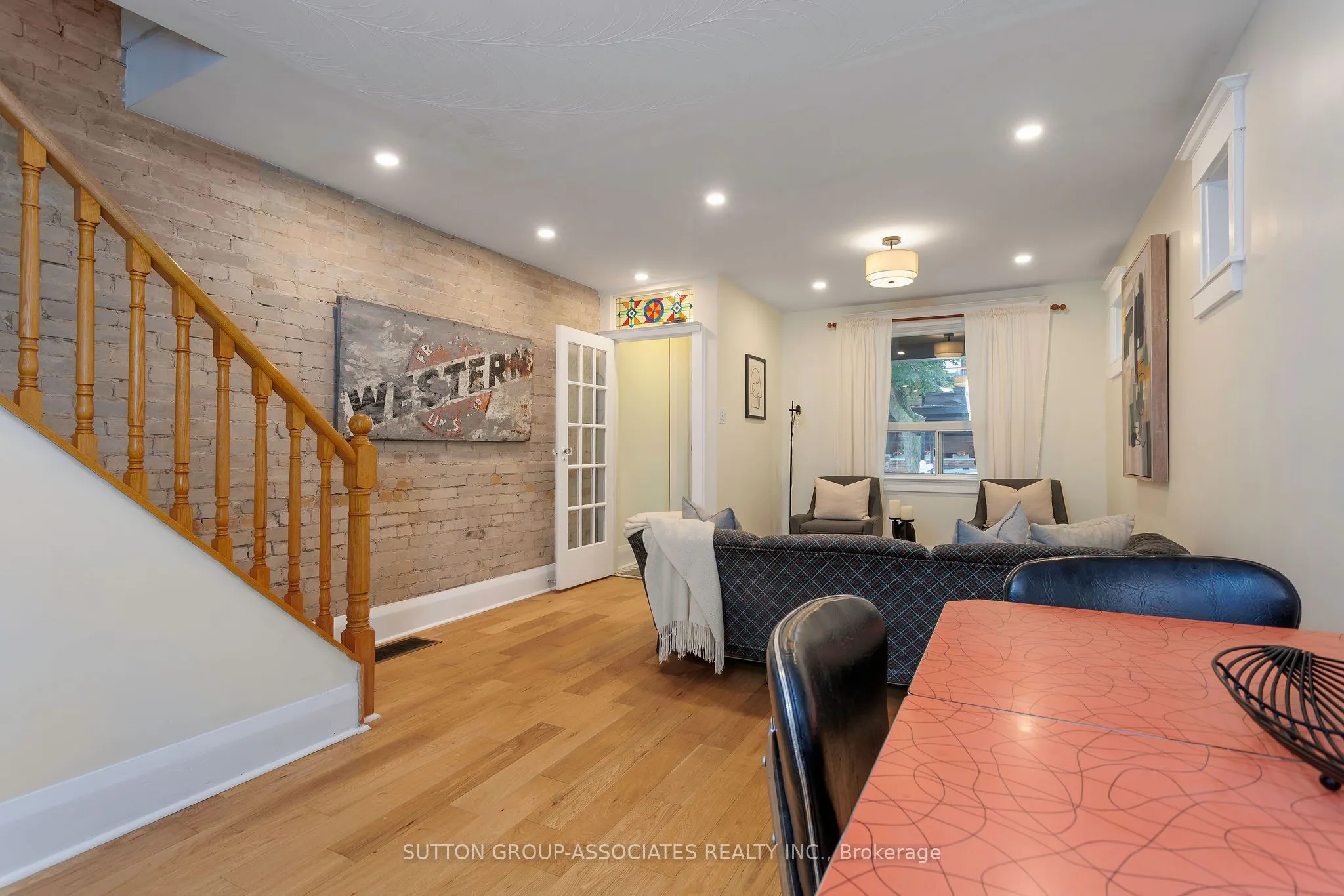 131 Booth Avenue
