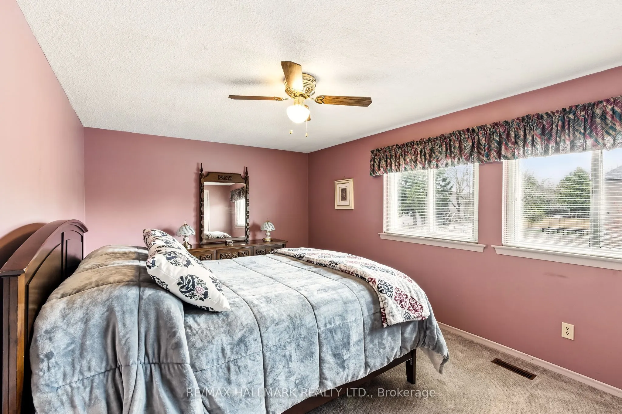 69 White Heather Boulevard