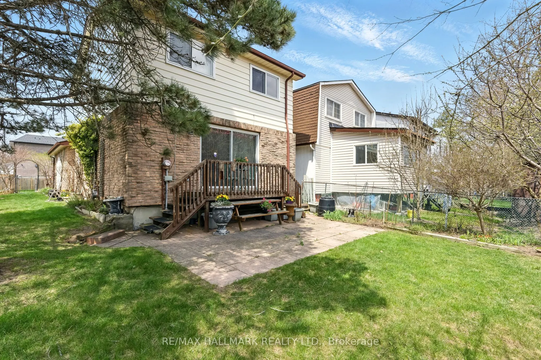 69 White Heather Boulevard