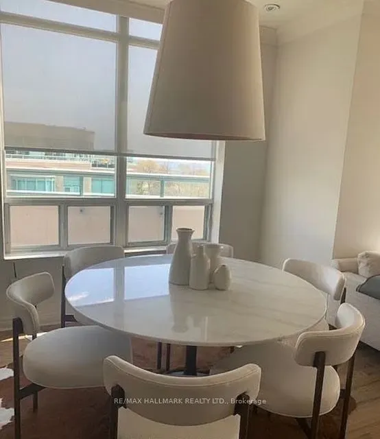 9 Boardwalk Drive, #PH5