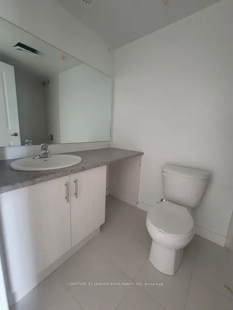 400 MARY Street, #6