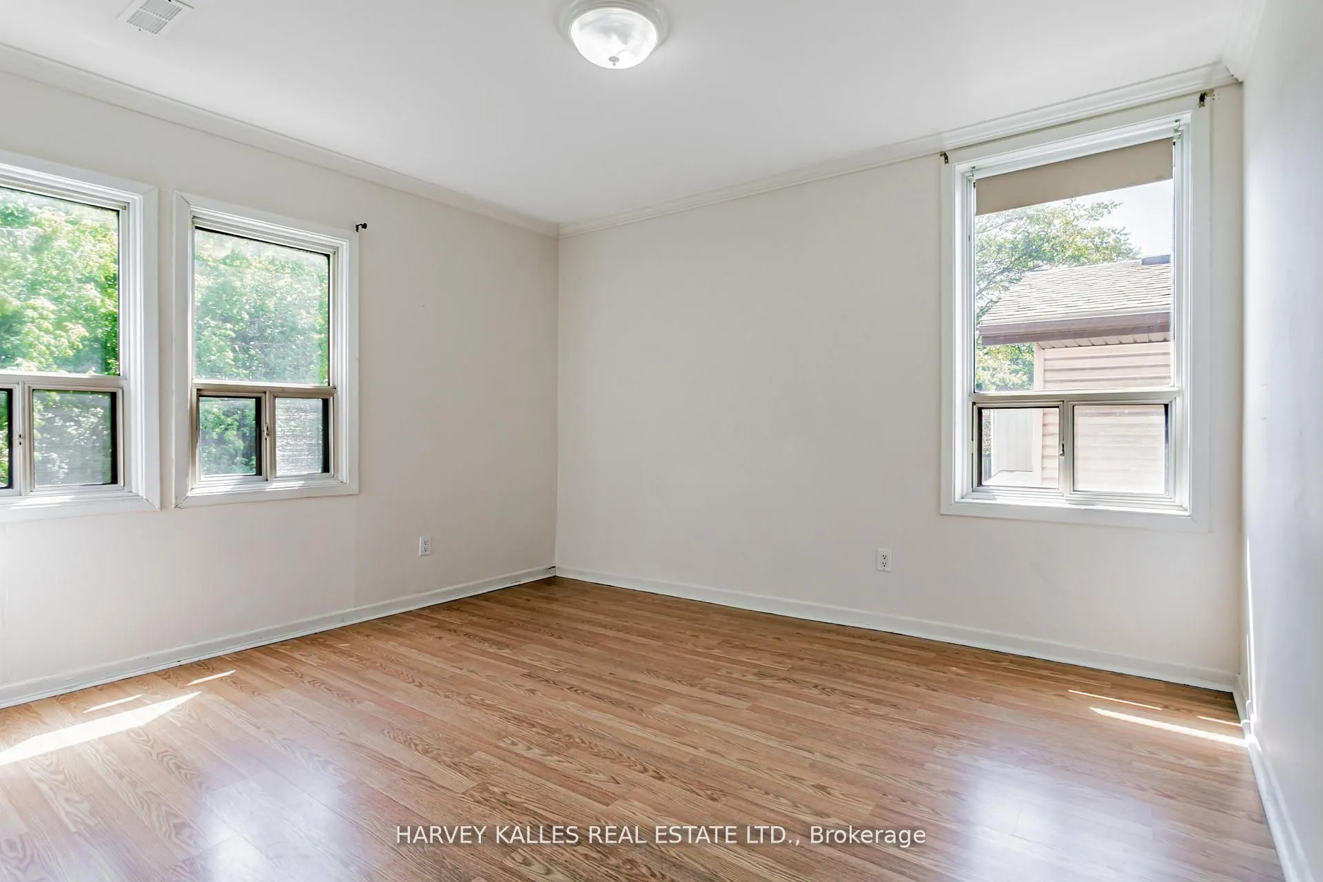 343 Greenwood Avenue