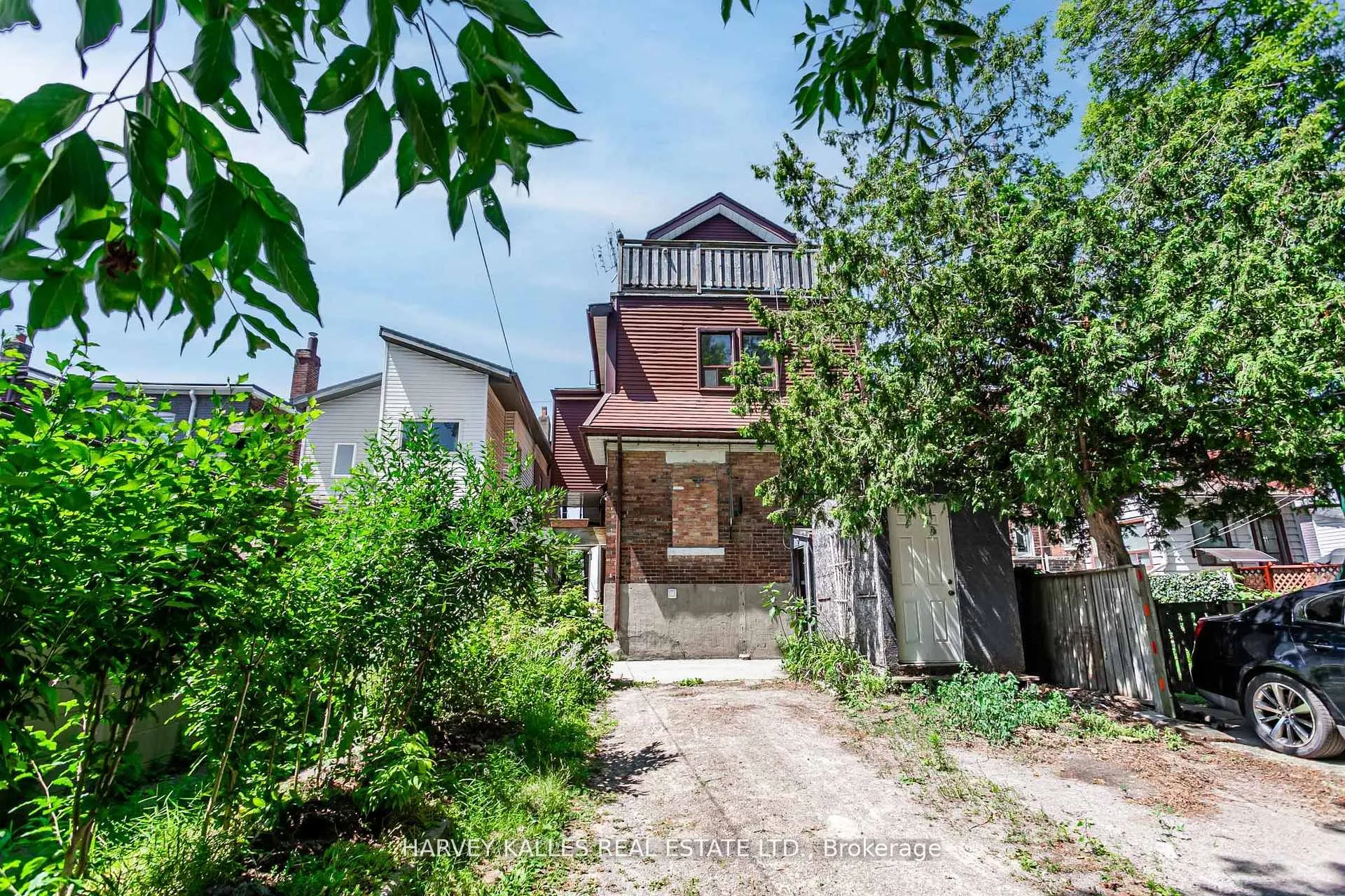 343 Greenwood Avenue