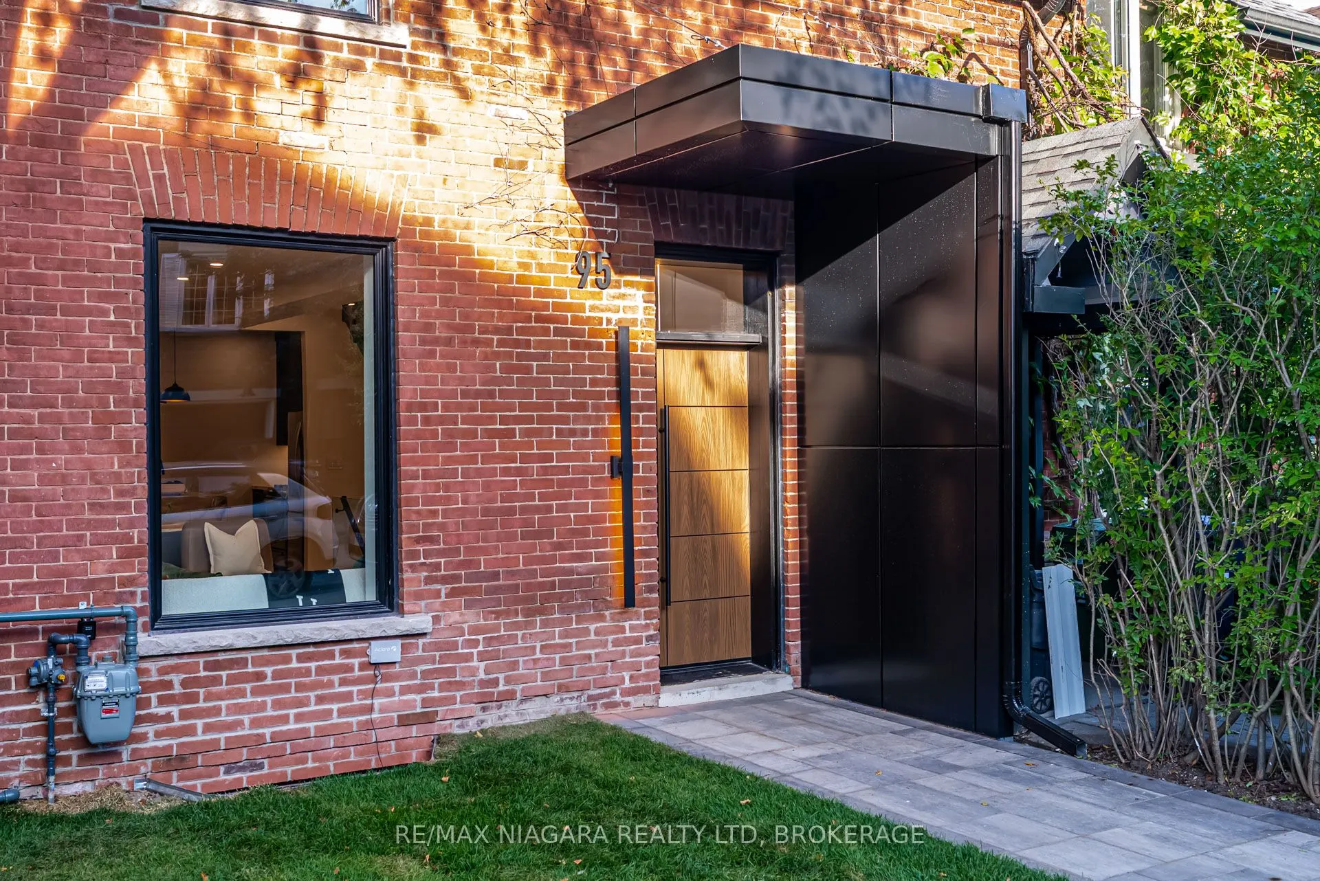 95 Kimberley Avenue