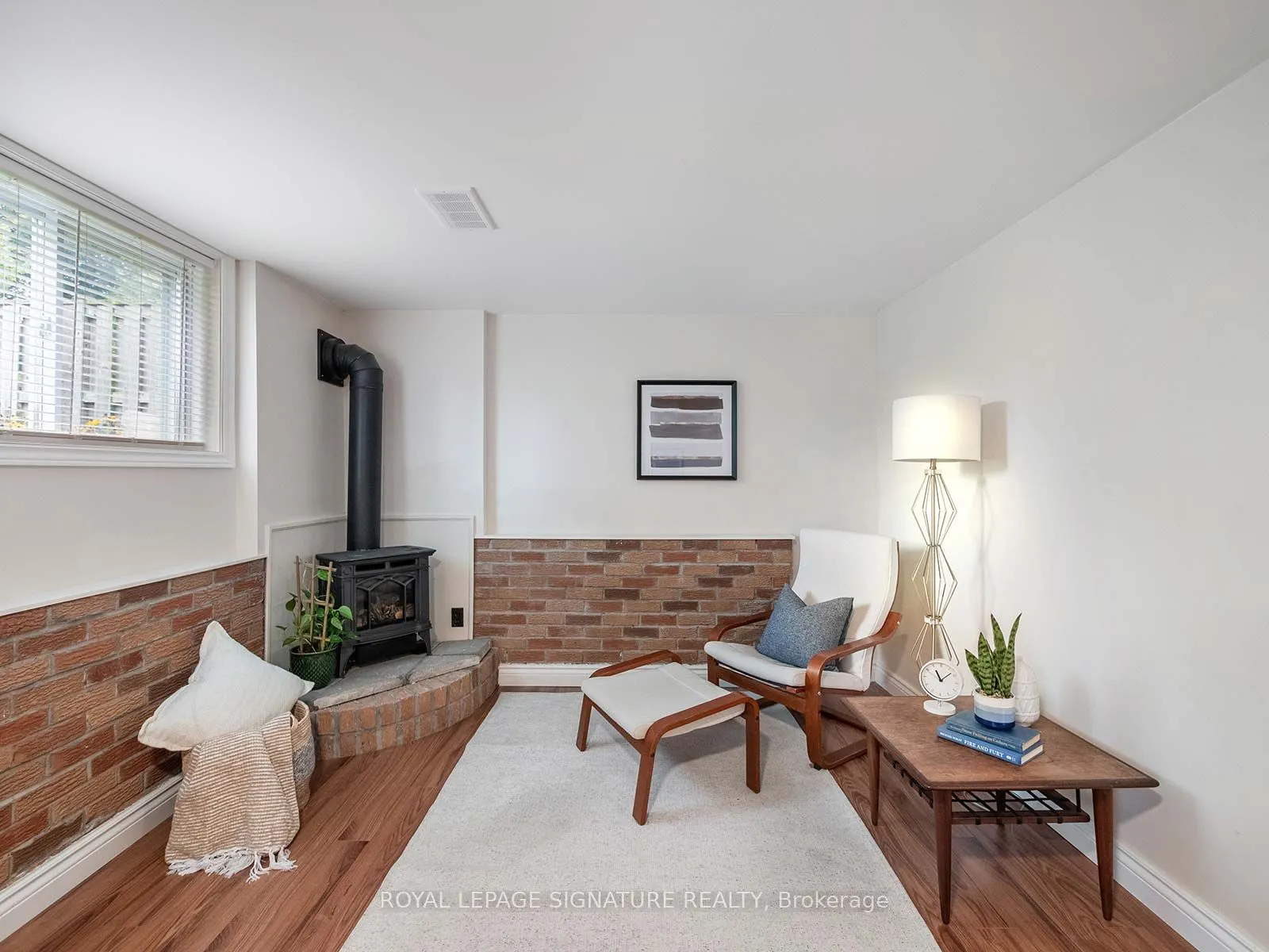 393 Lawson Road