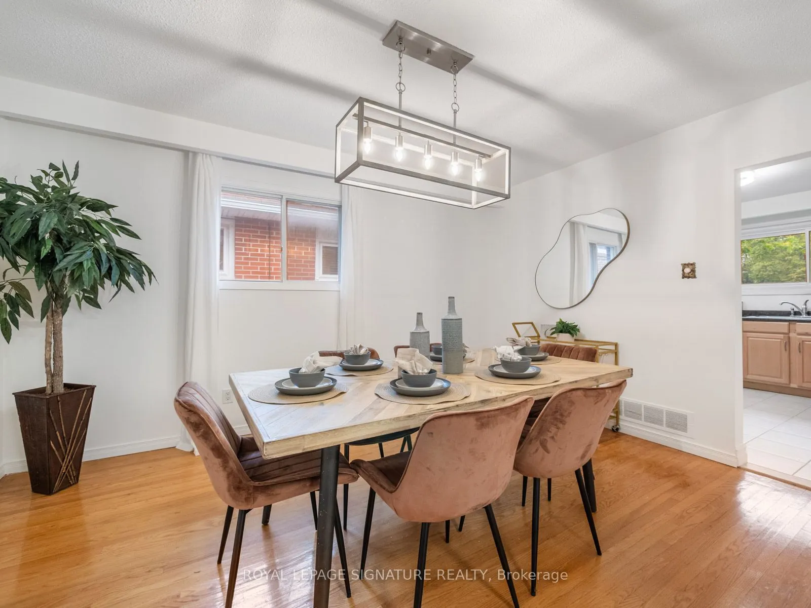 393 Lawson Road