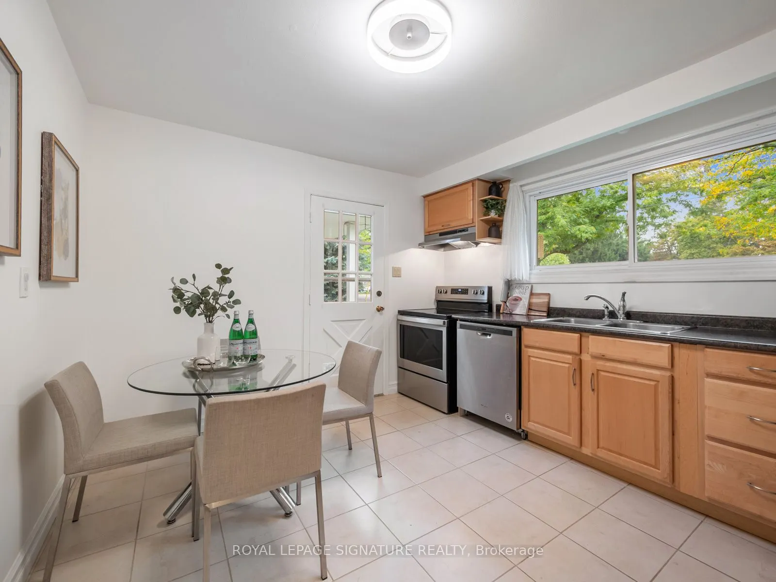 393 Lawson Road