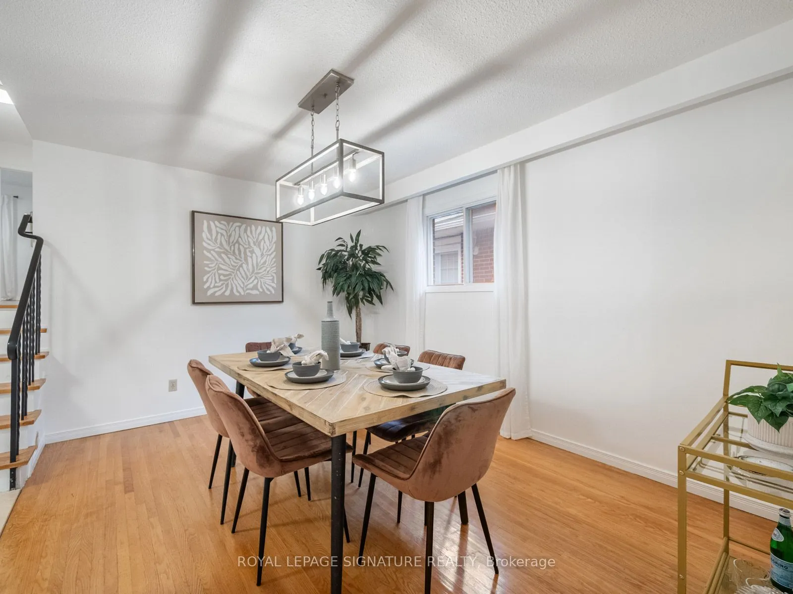 393 Lawson Road