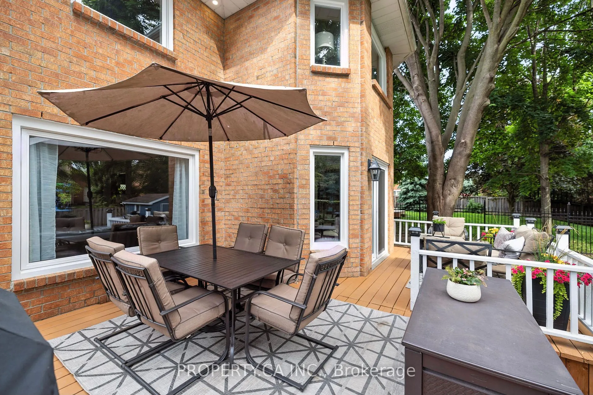 3 Whitburn Street