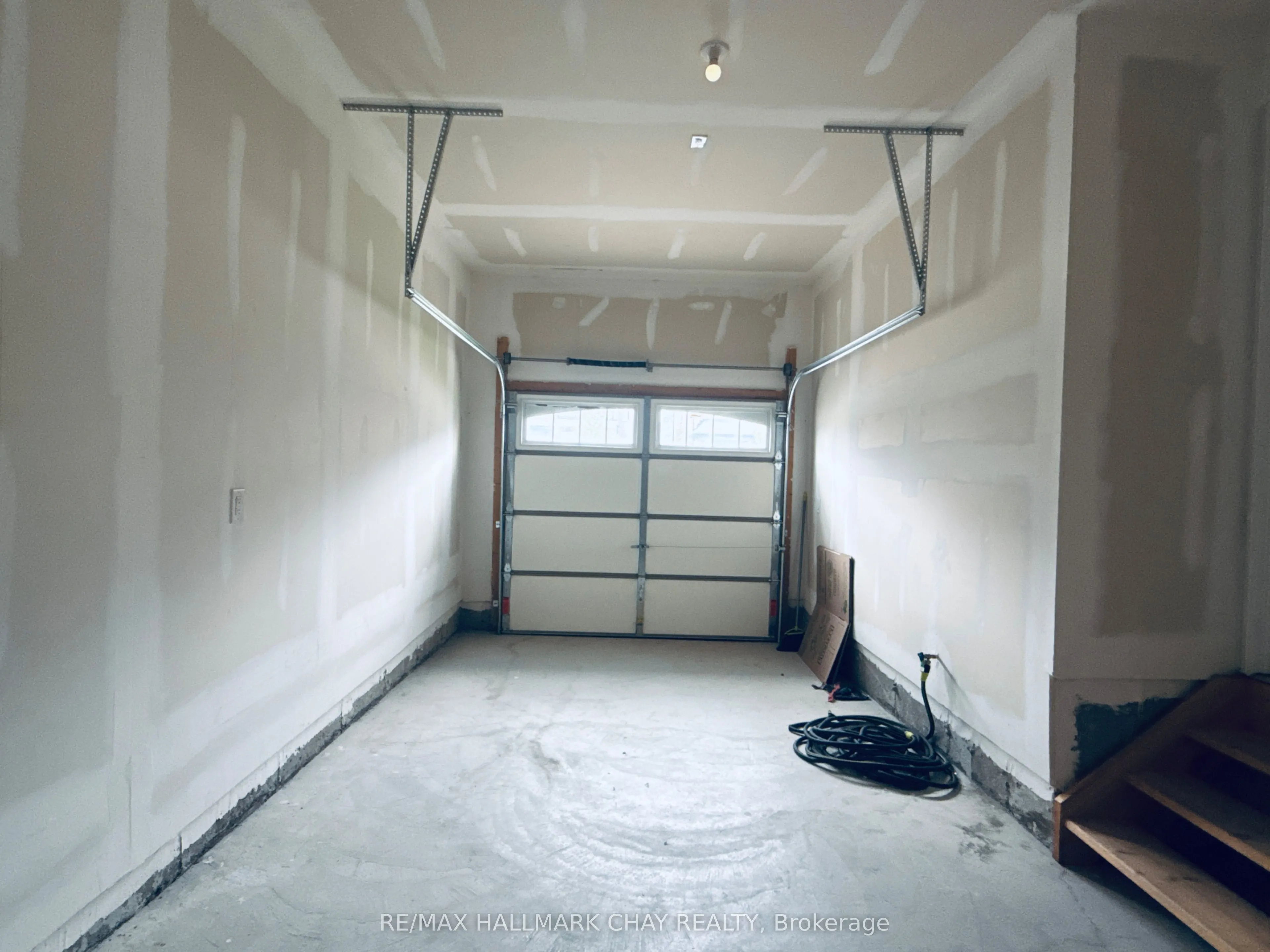 17 Sutcliffe Drive