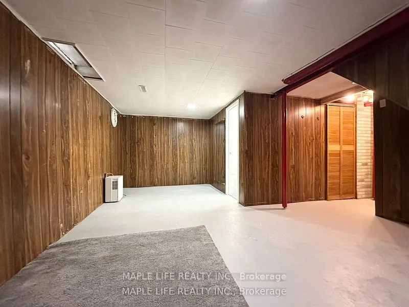 100 Wickson Trail