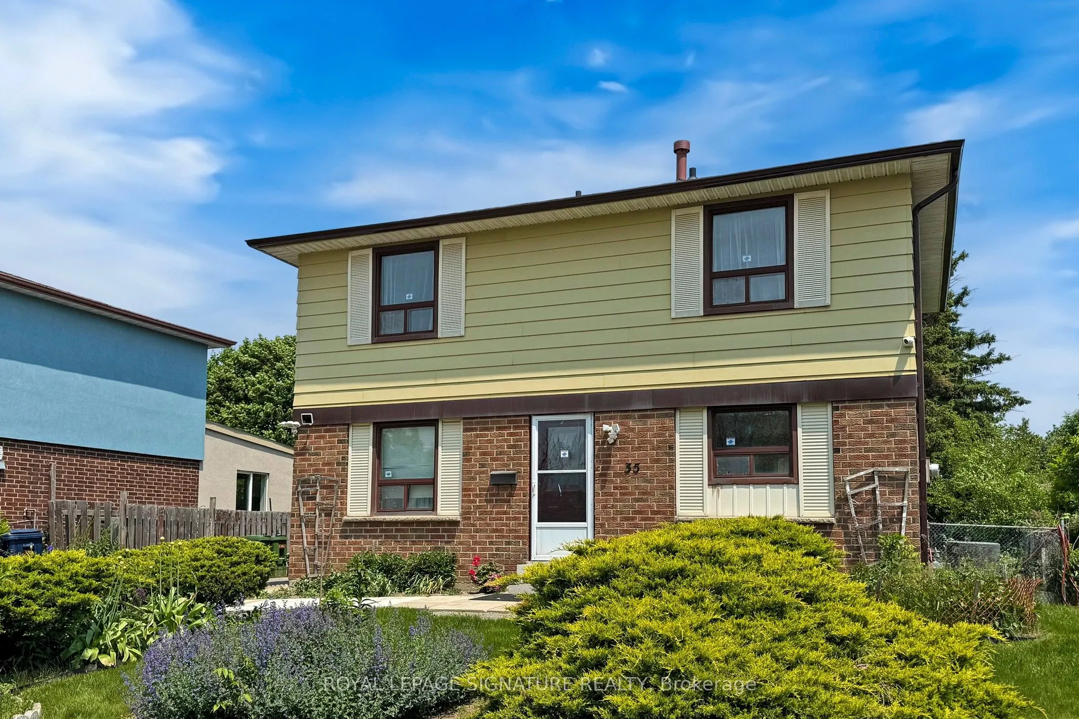 35 Crittenden Square