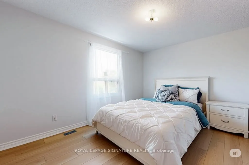 35 Crittenden Square