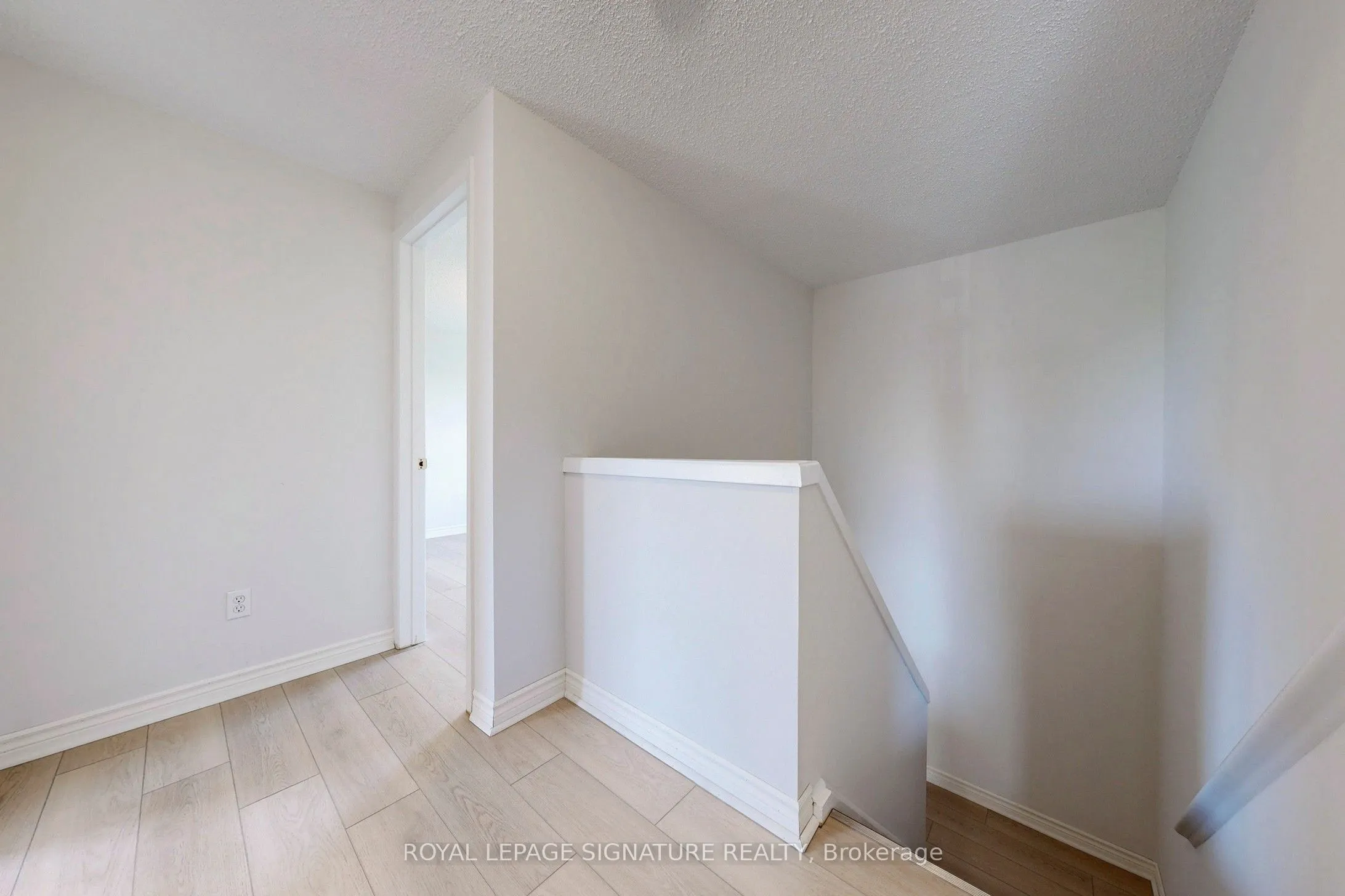 35 Crittenden Square