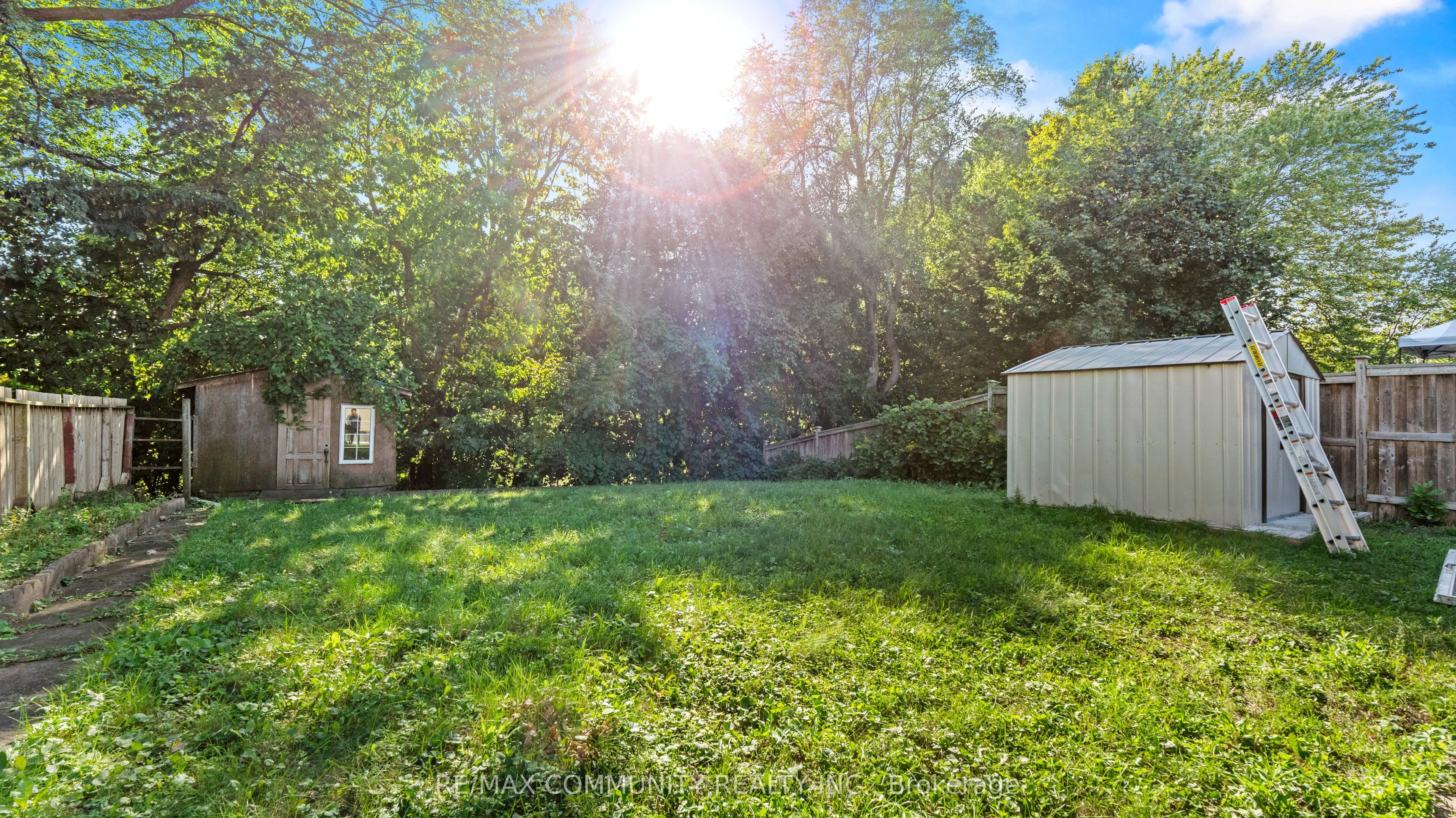 21 Thornbeck Drive