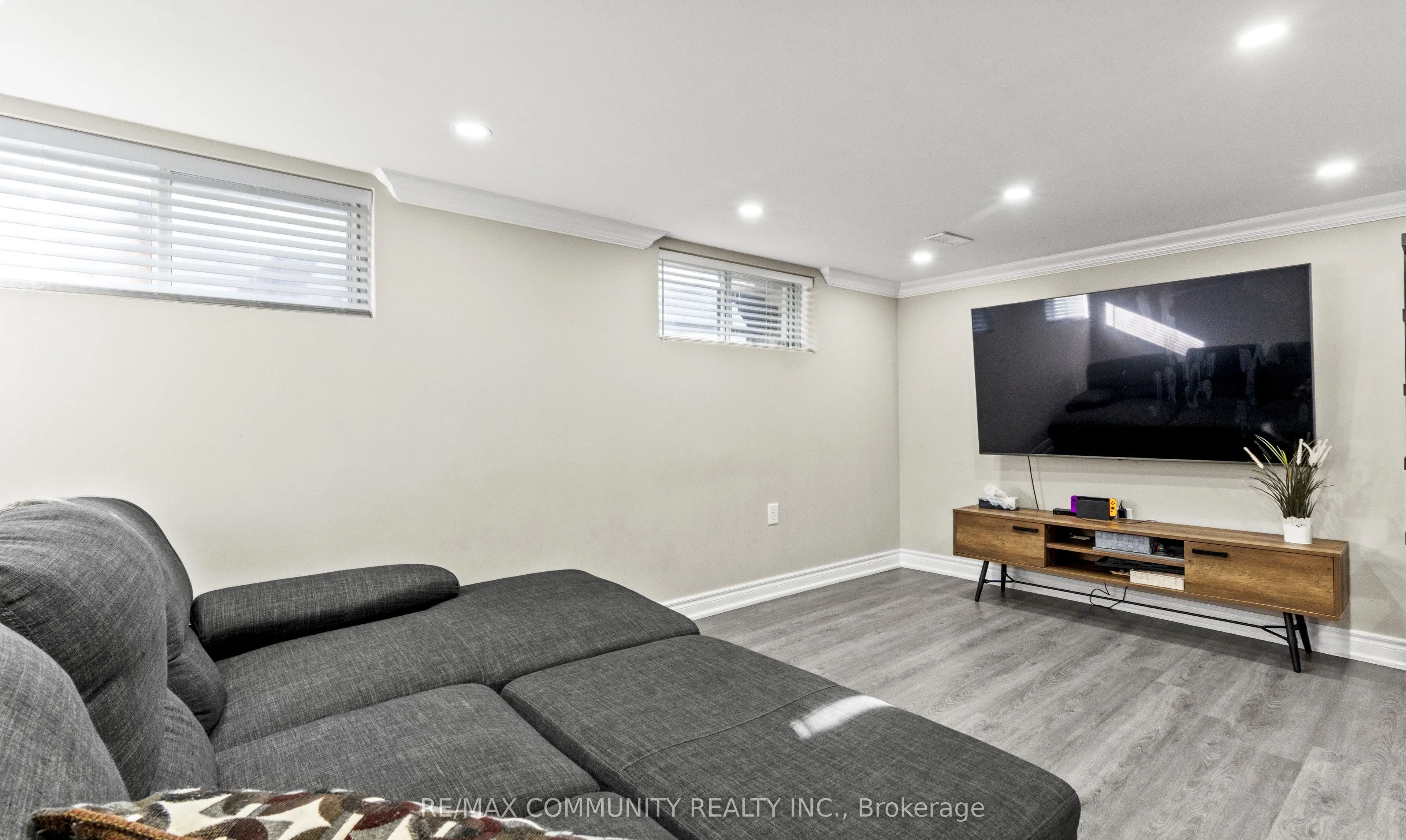 21 Thornbeck Drive