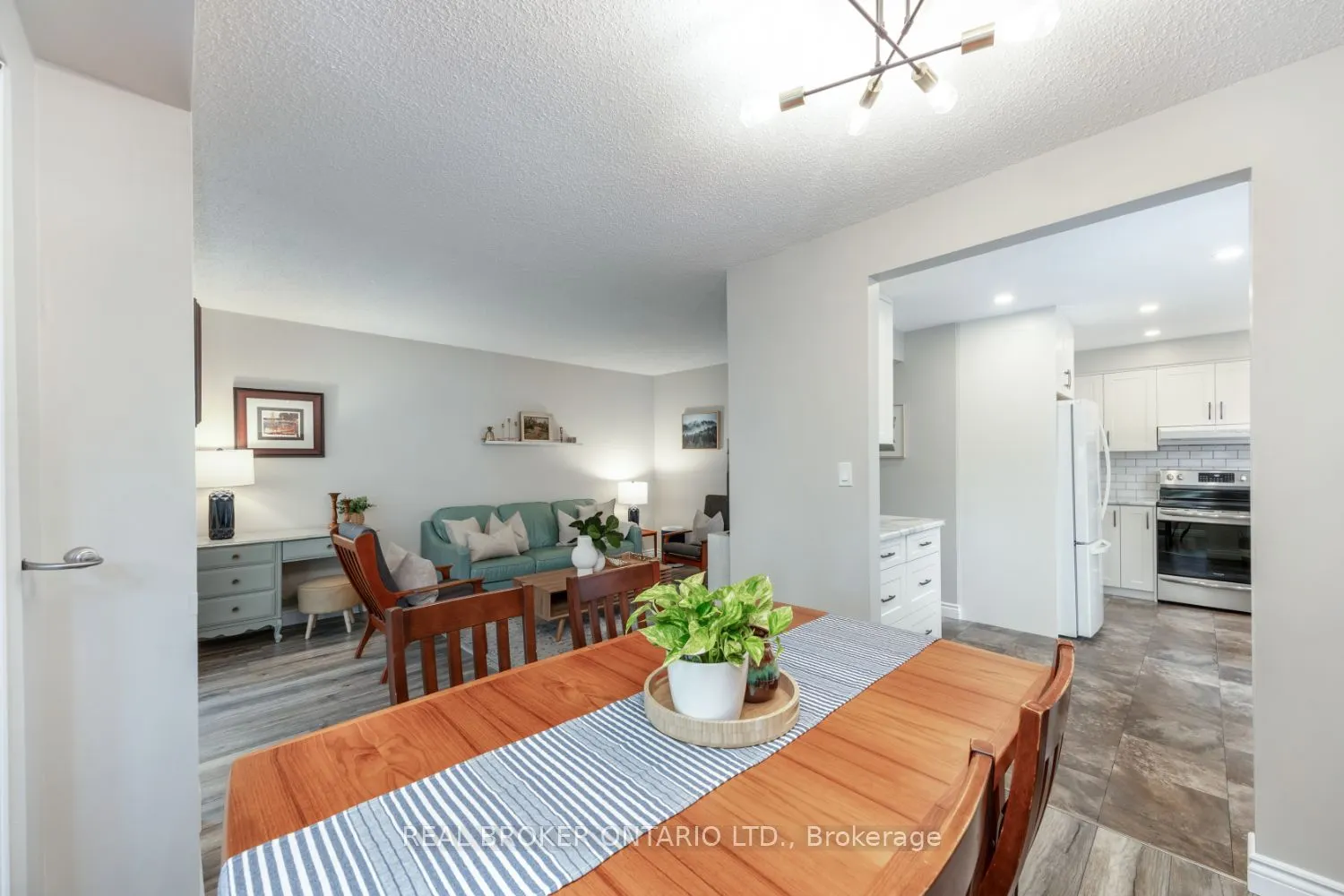 5 Walbridge Court
