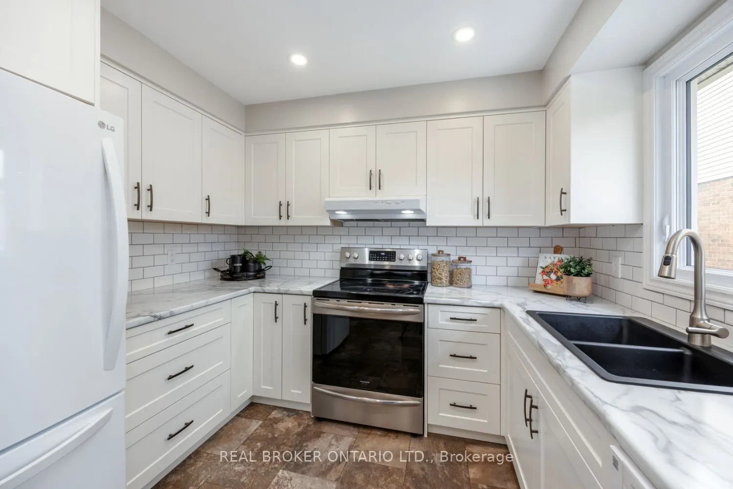 5 Walbridge Court