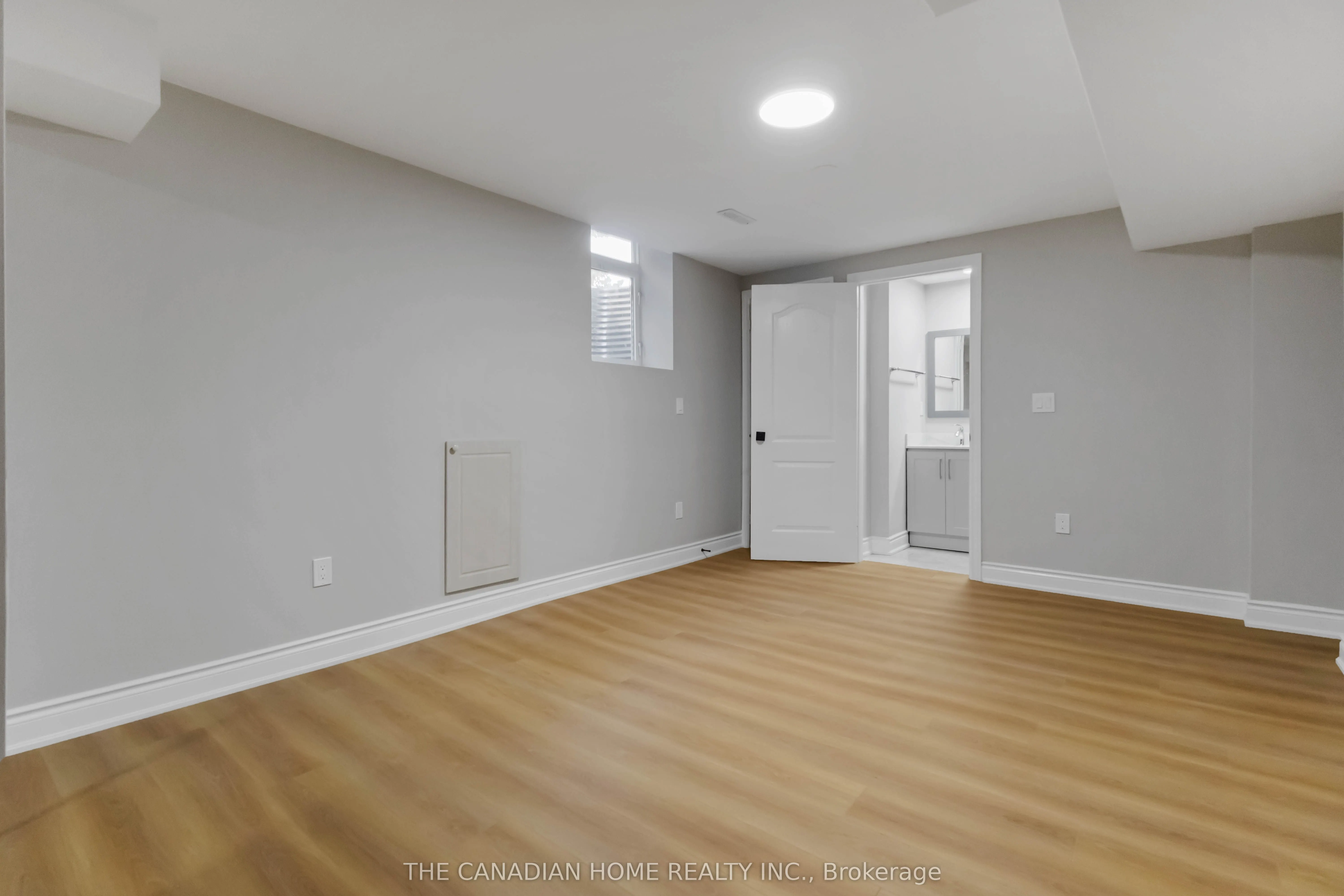 14 Fallingbrook Street