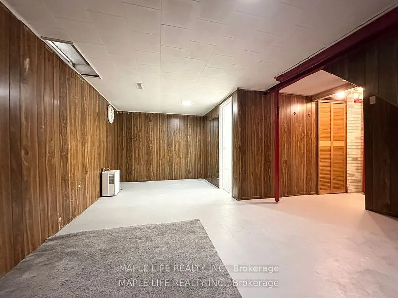 100 Wickson Trail