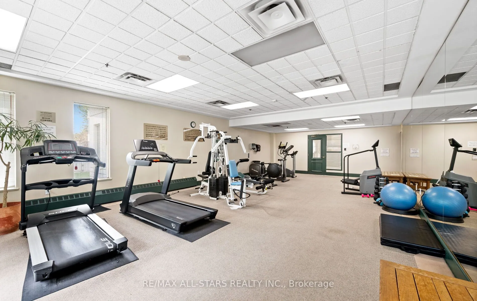 5001 Finch Avenue E, #302