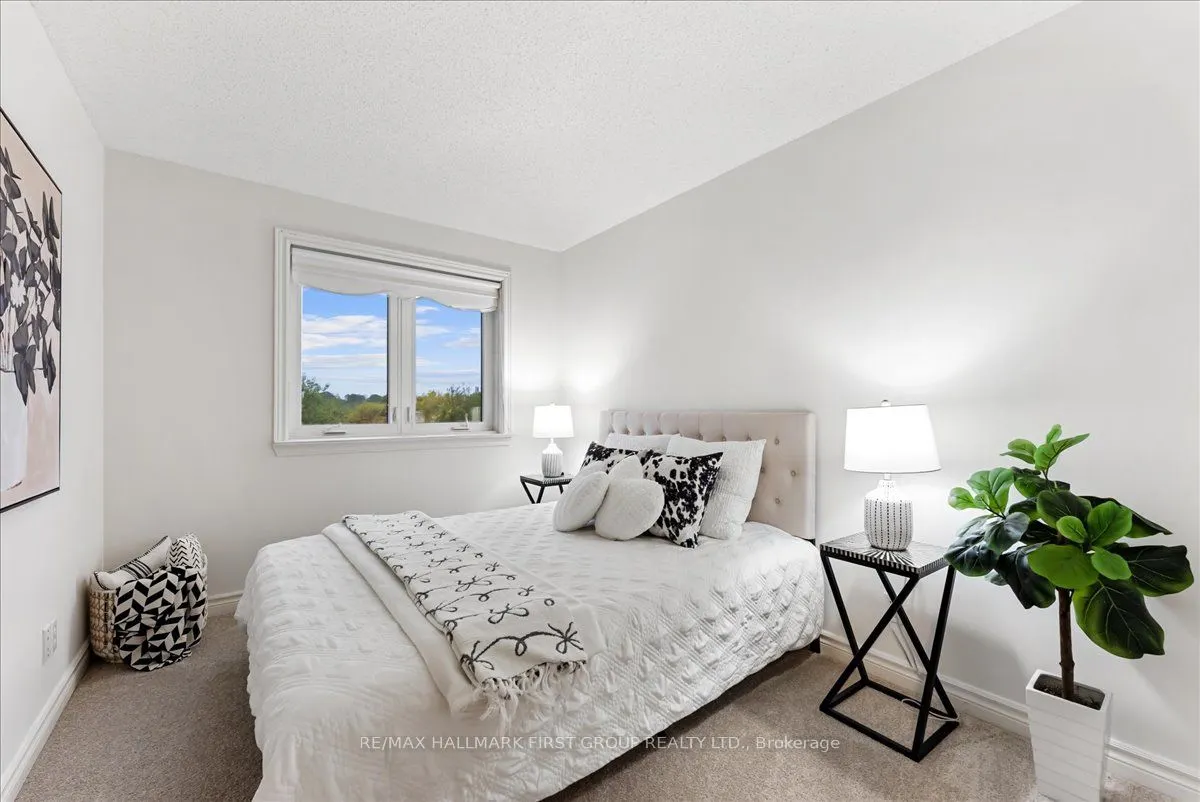 191 Lake Driveway W, #216
