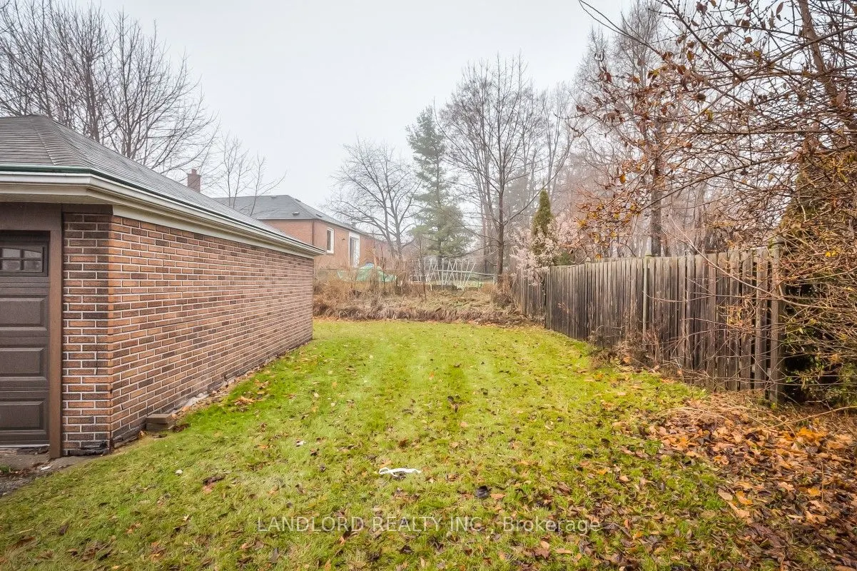 72 Midland Avenue, #Main Fl