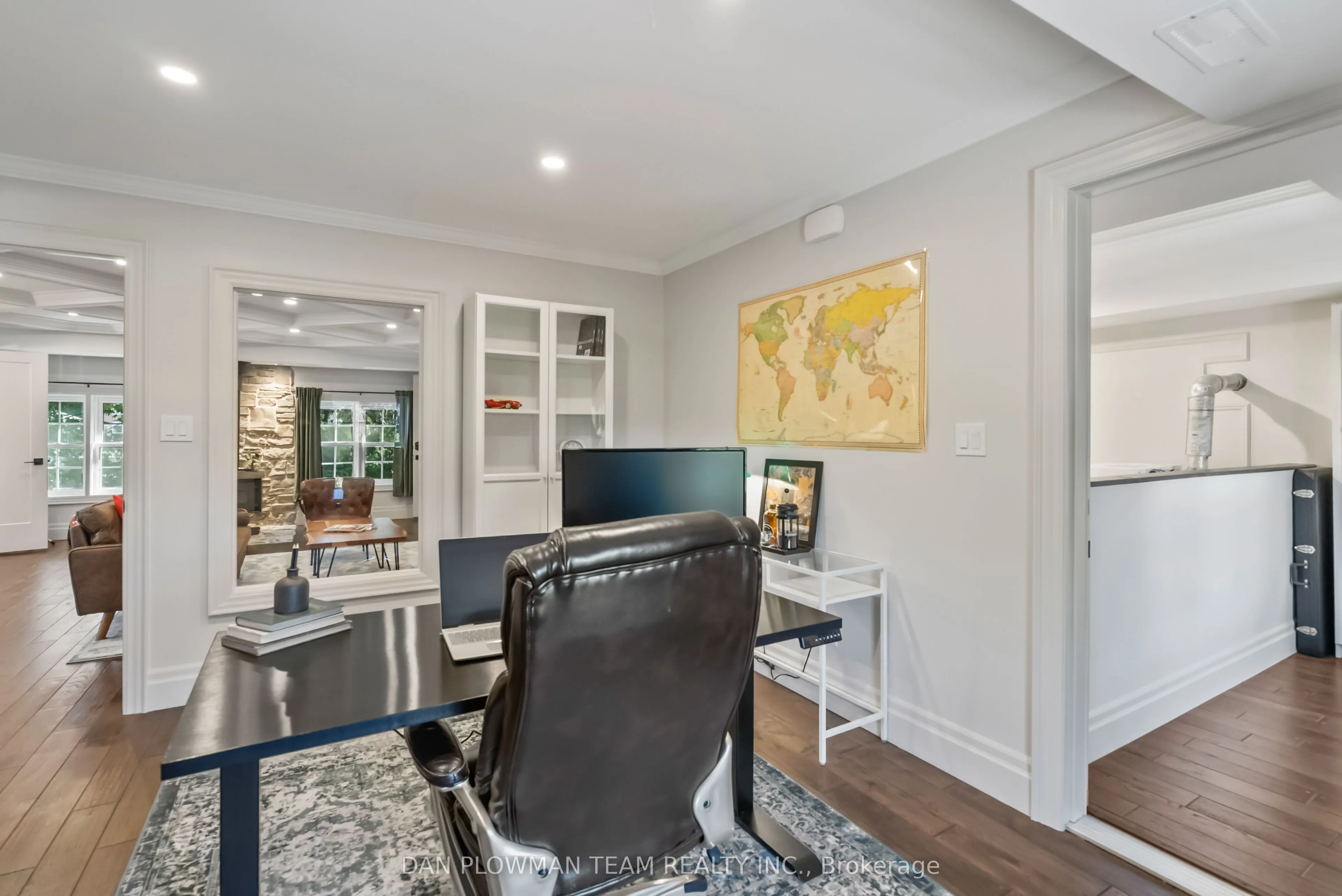 15 Concession Street E