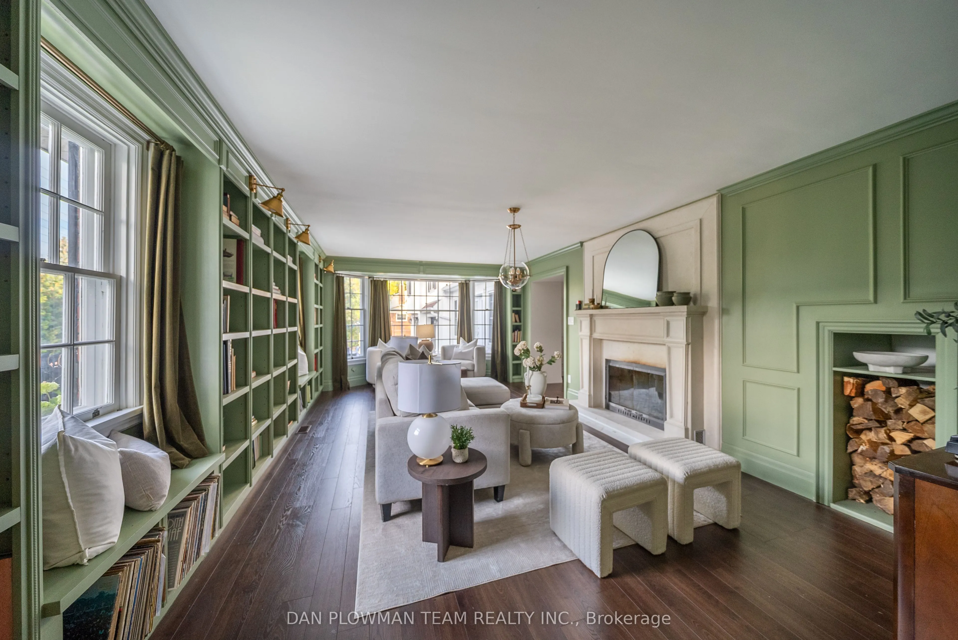 15 Concession Street E