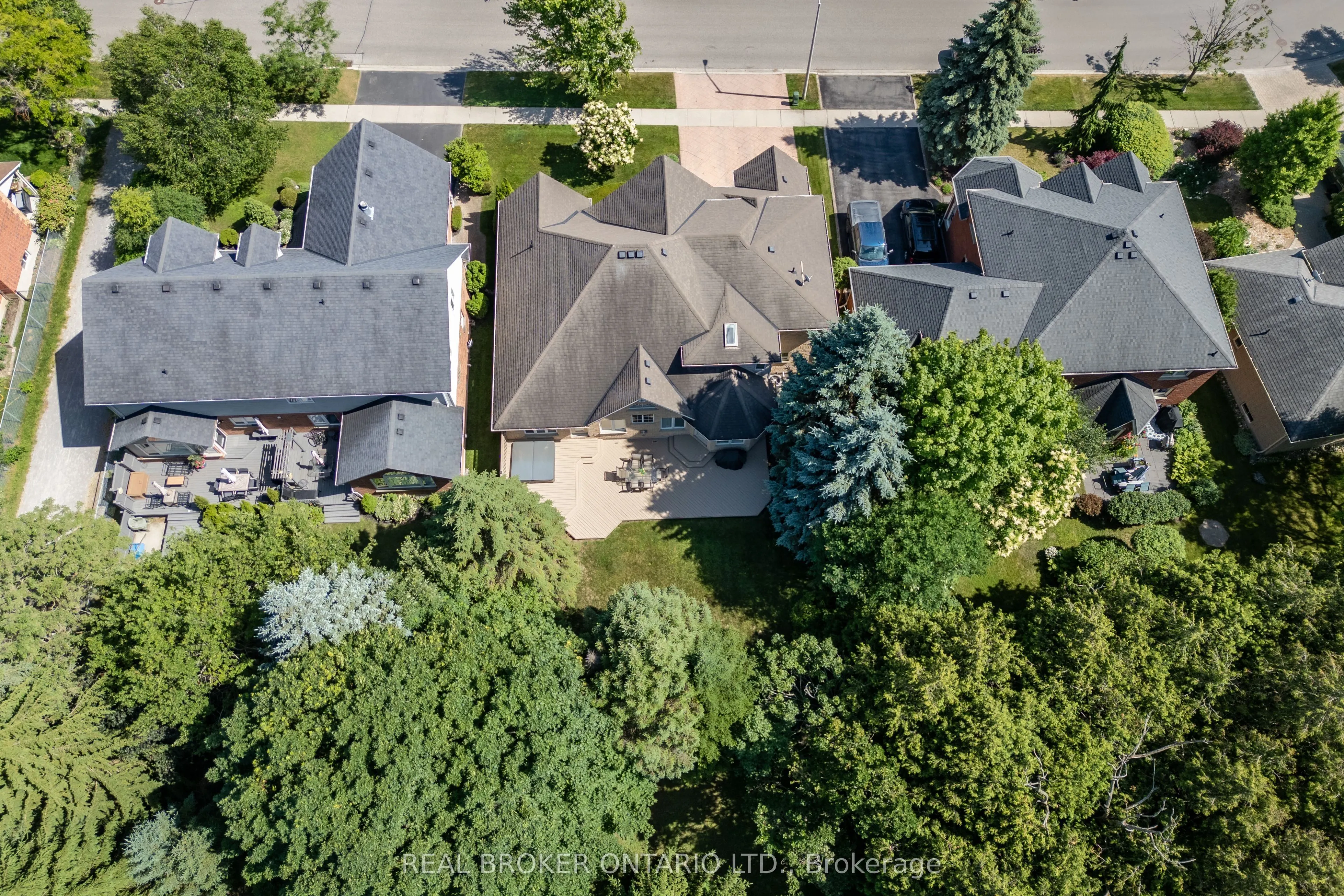 24 Worthington Drive