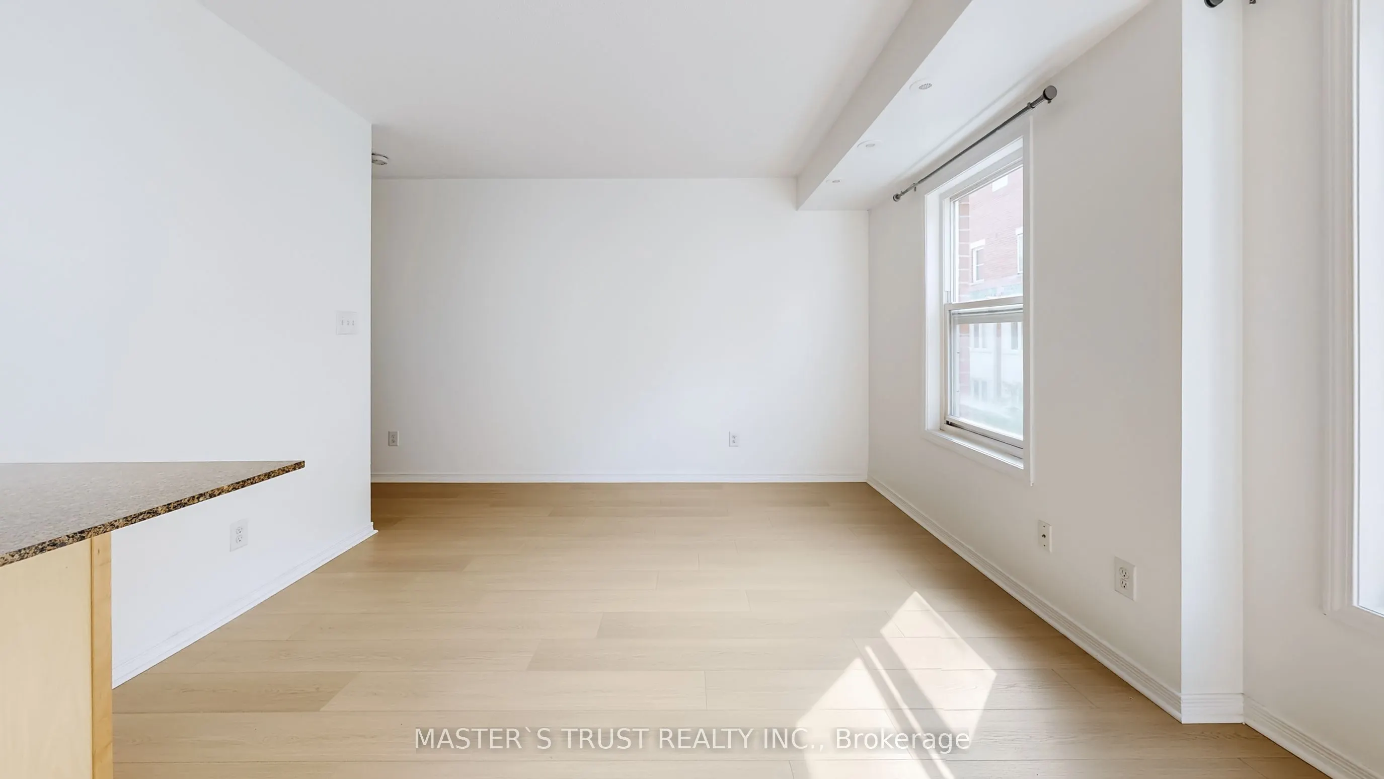 74 Munro Street, #Unit4