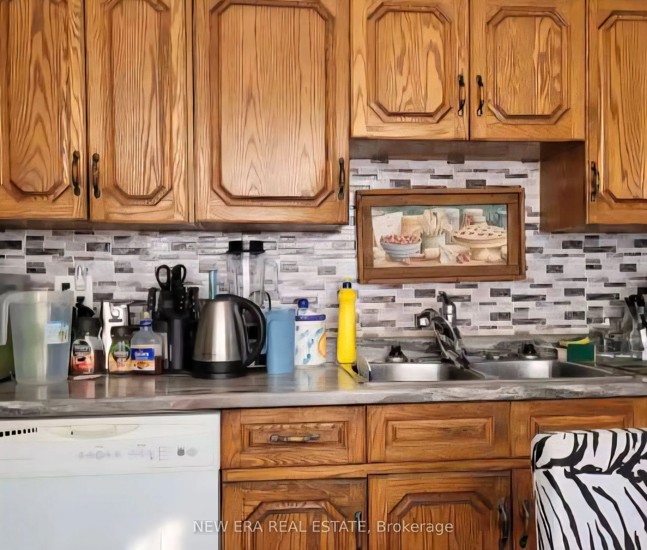 121 Pandora Circle