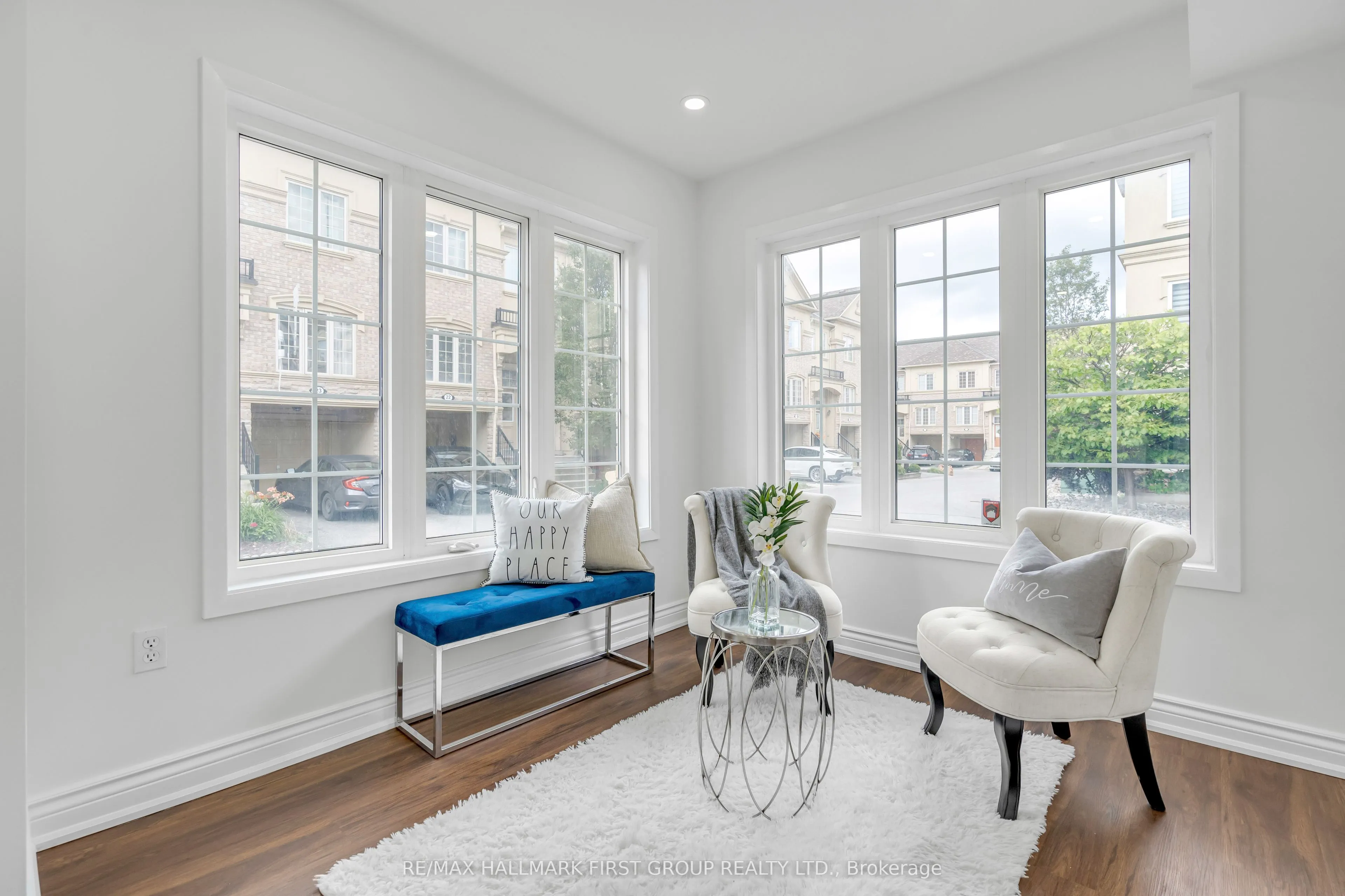 1250 St Martins Drive, #96