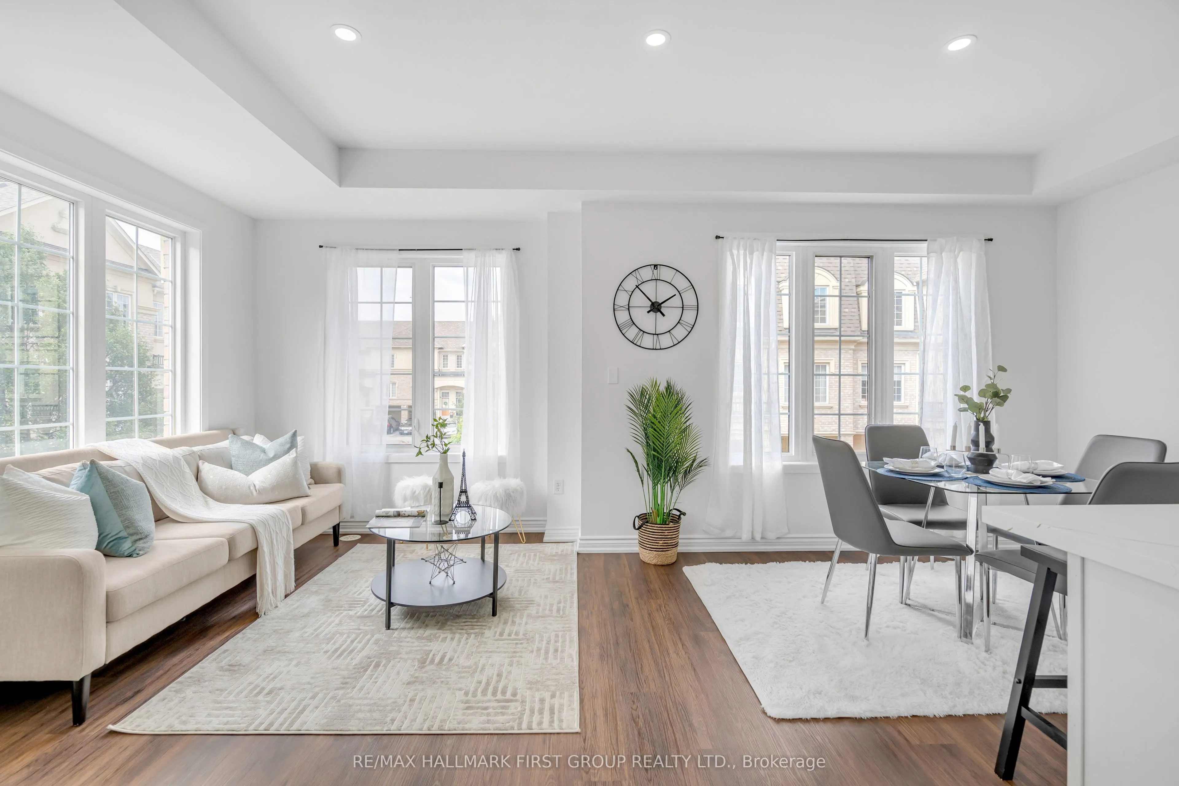 1250 St Martins Drive, #96
