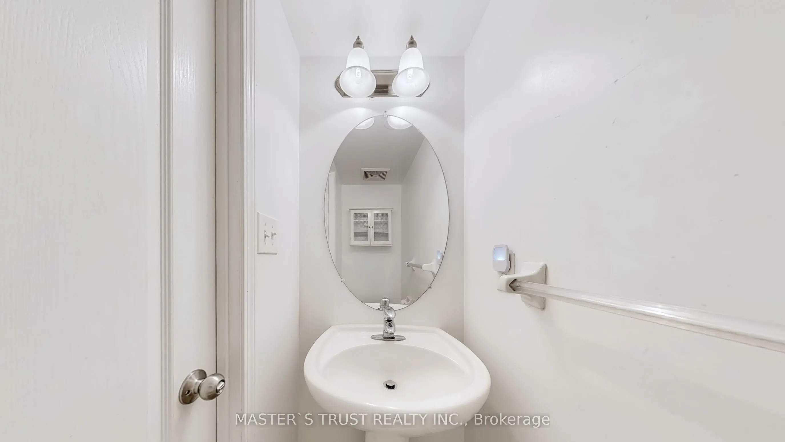 74 Munro Street, #Unit4