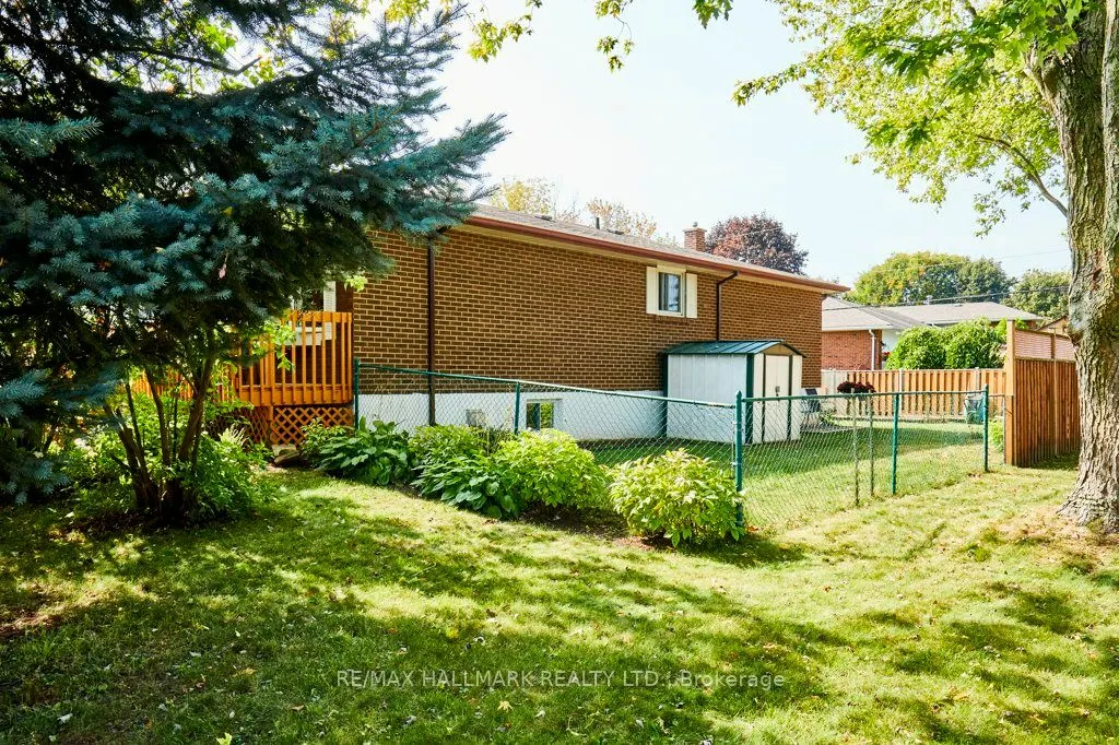145 Clements Road E