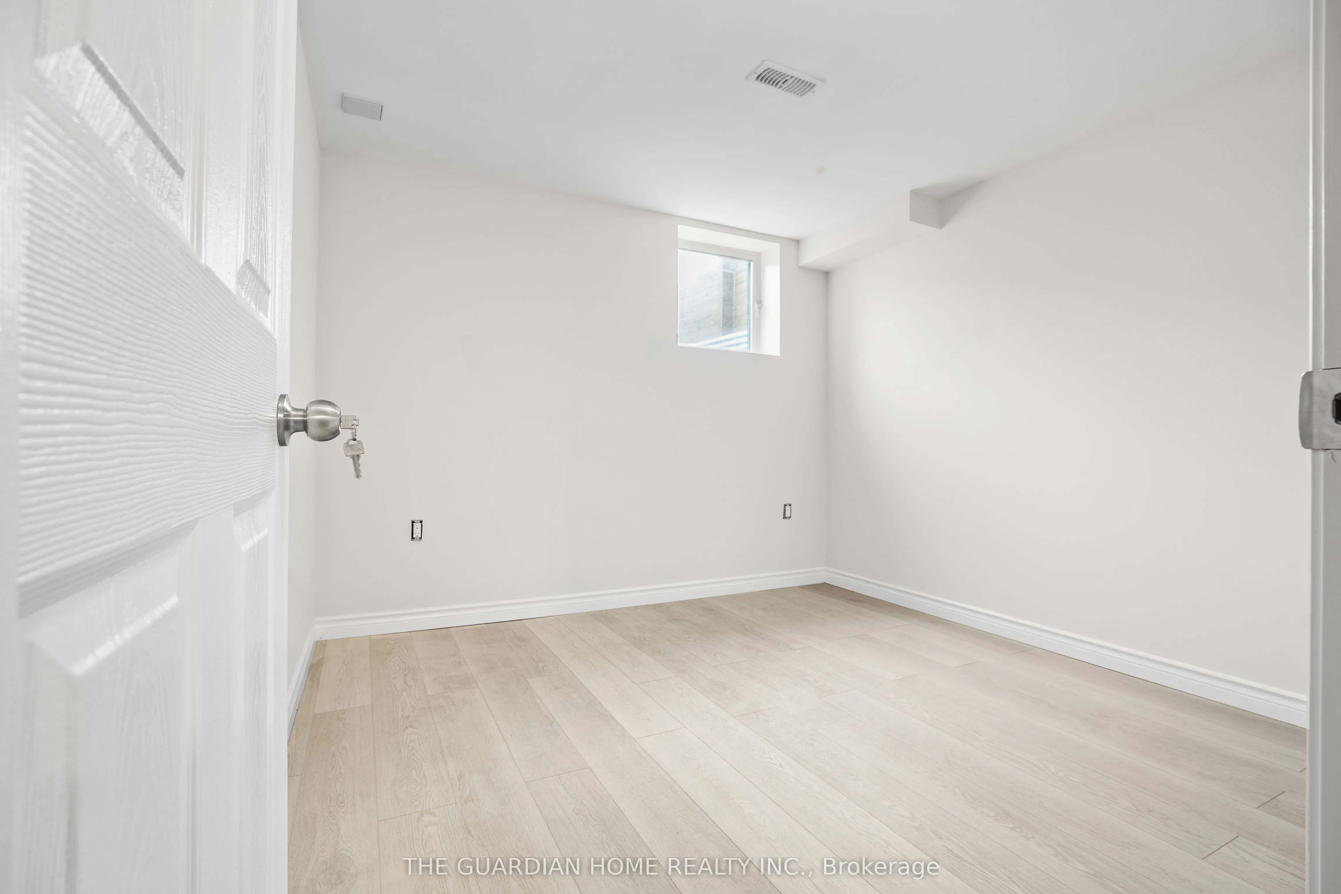 15 Clipper Lane, #Basement
