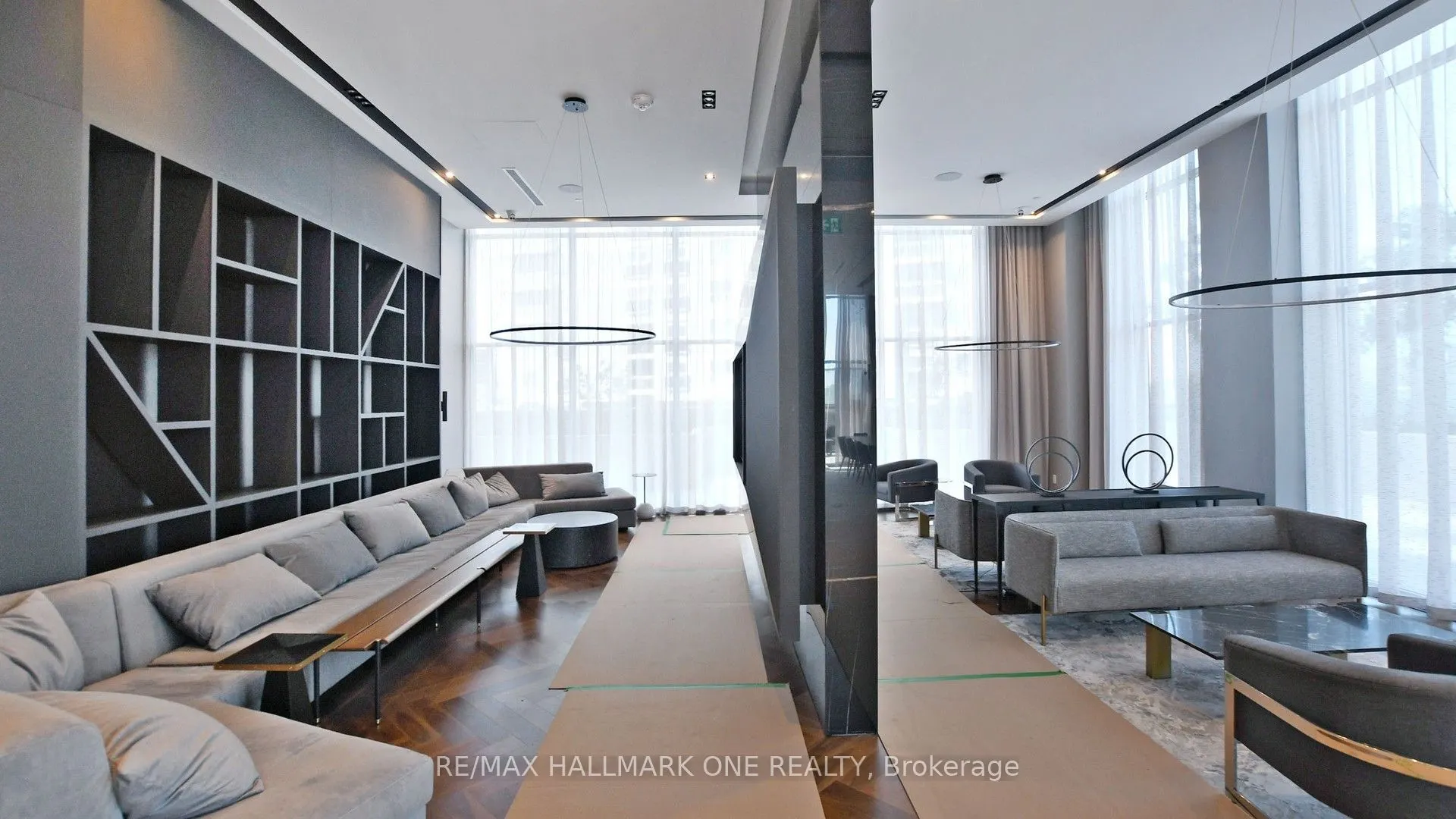 225 Village Green Square, #1801