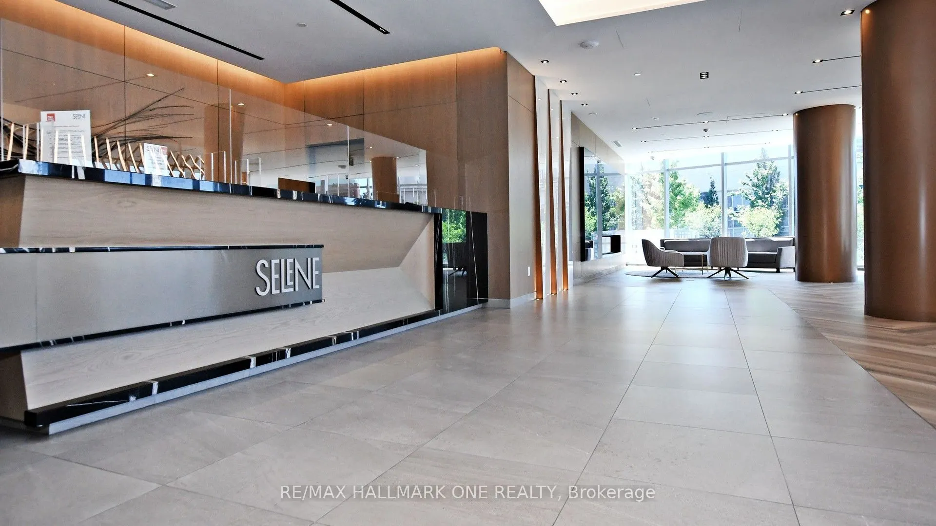 225 Village Green Square, #1801