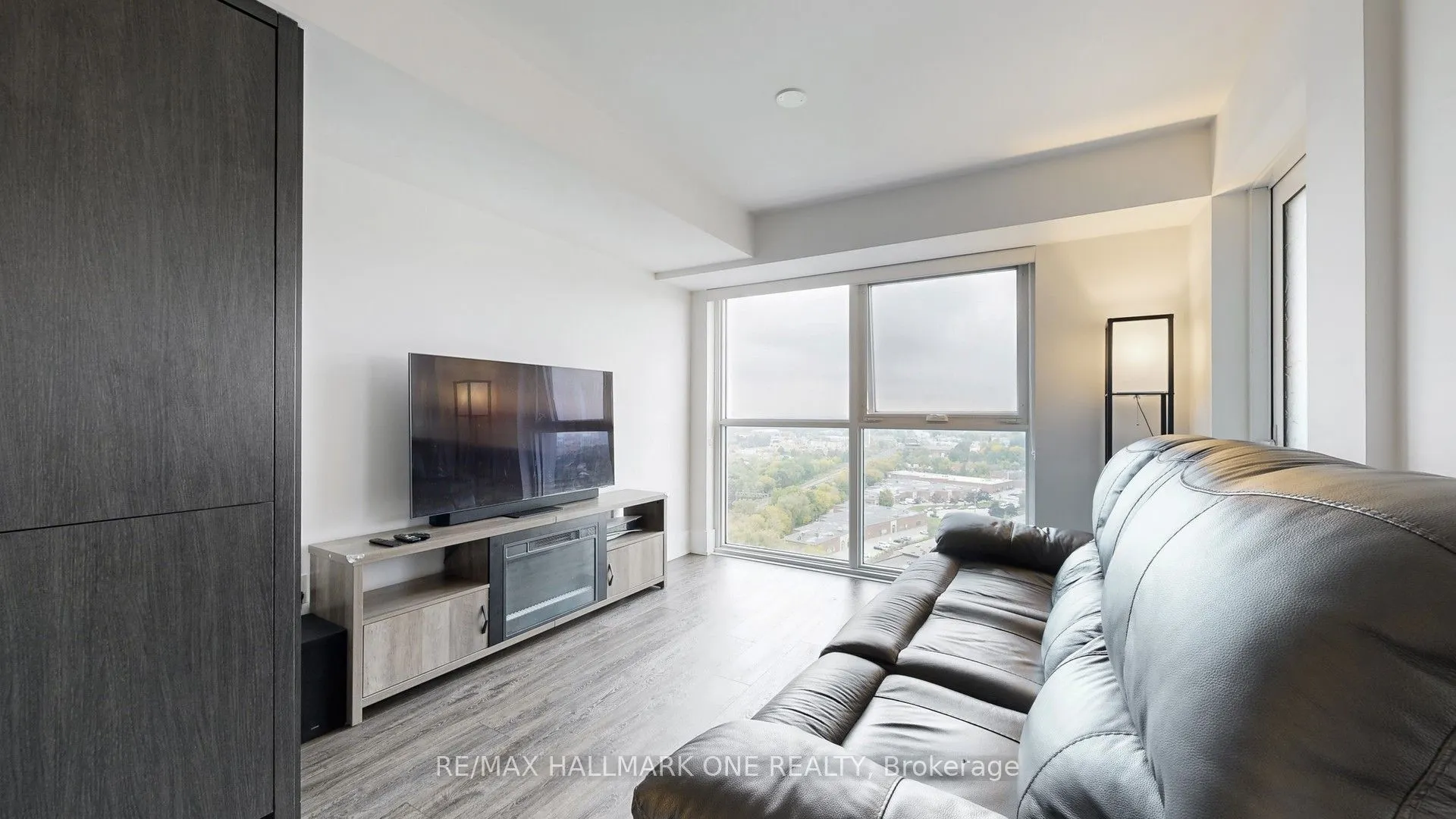 225 Village Green Square, #1801