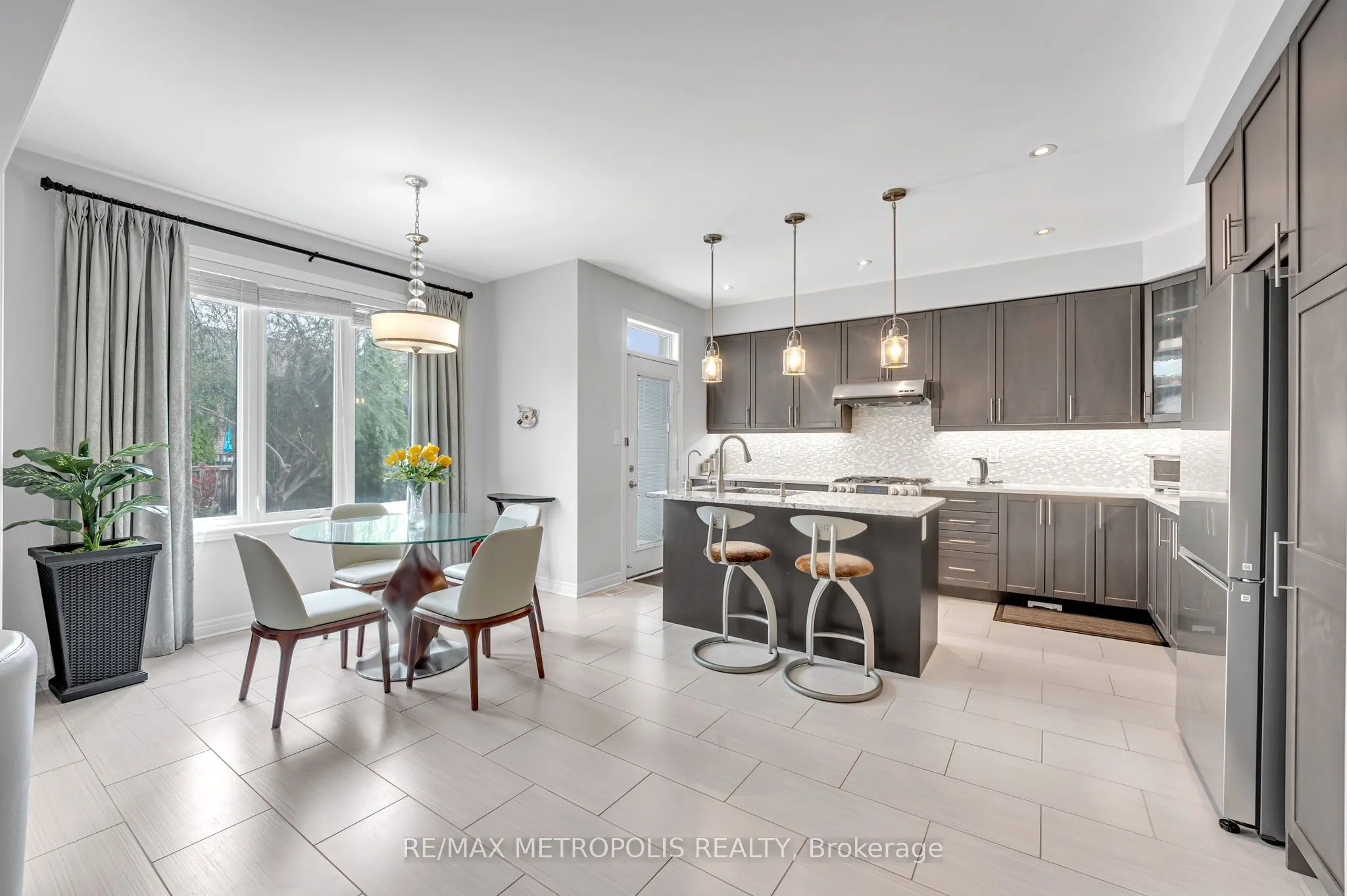 15 Rumbellow Crescent