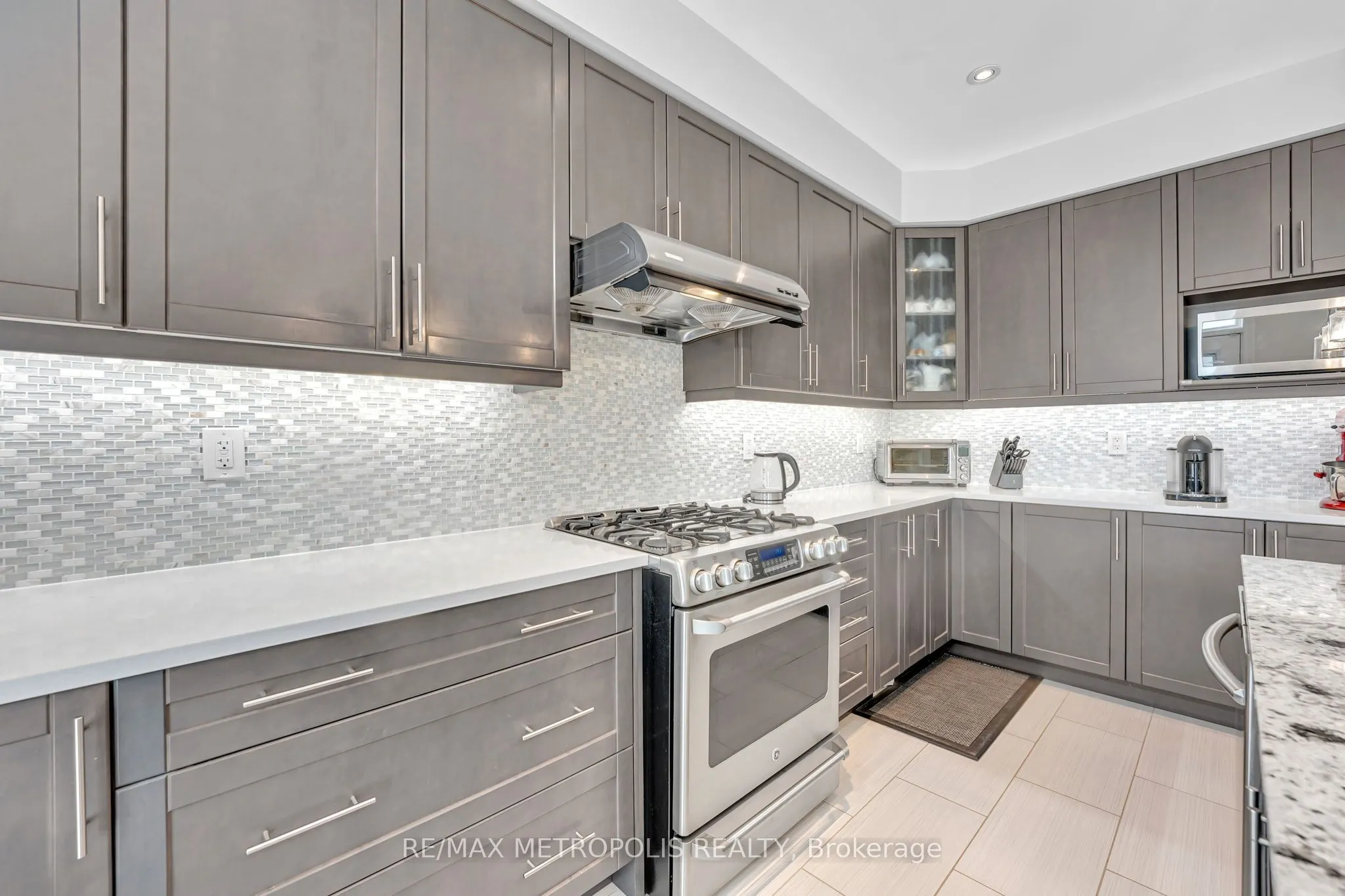 15 Rumbellow Crescent
