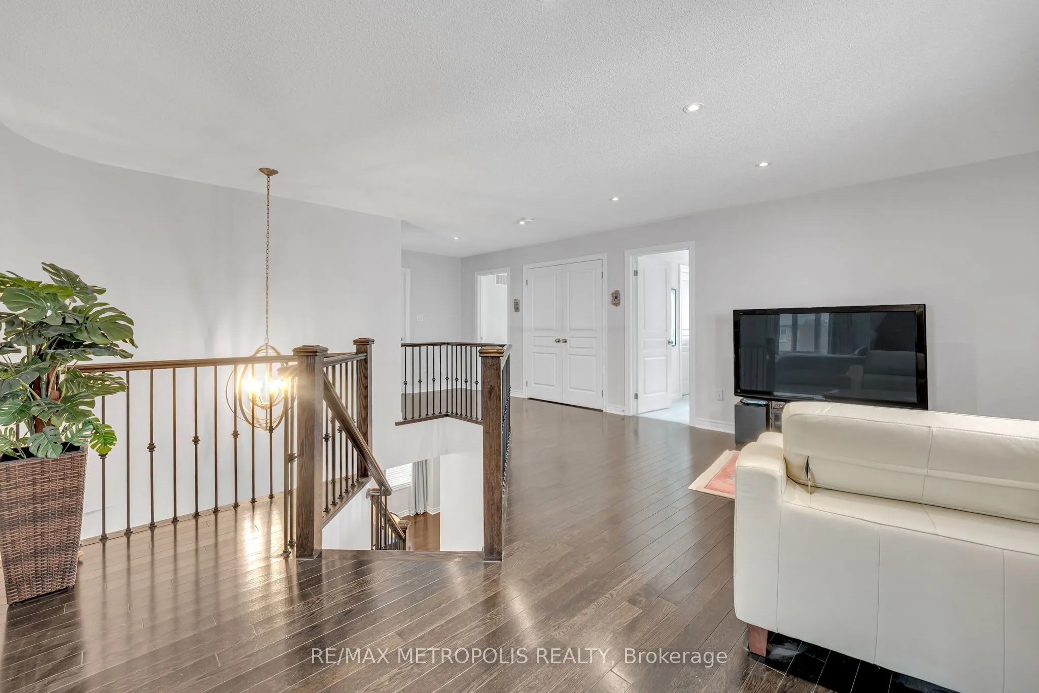 15 Rumbellow Crescent