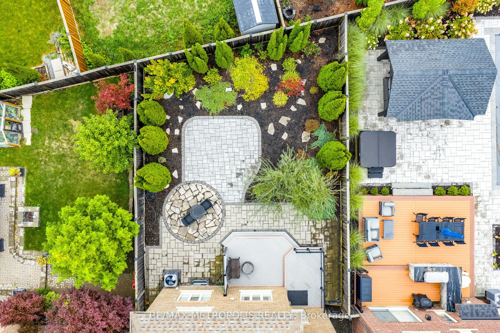 15 Rumbellow Crescent