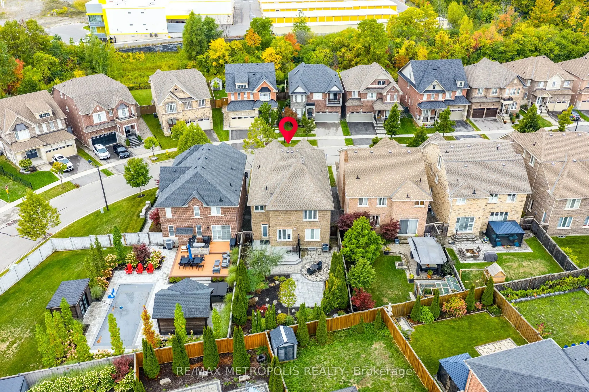 15 Rumbellow Crescent