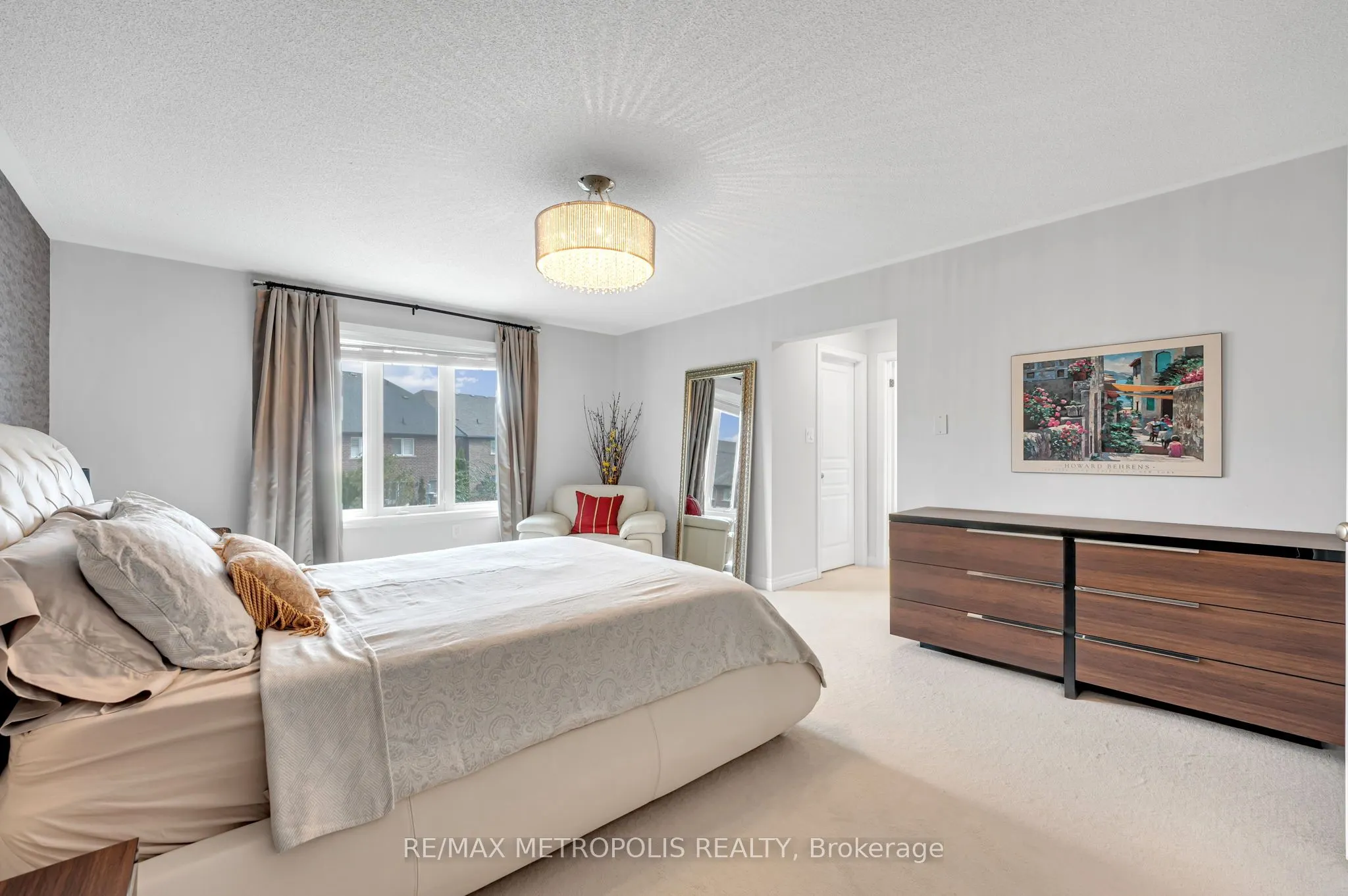 15 Rumbellow Crescent